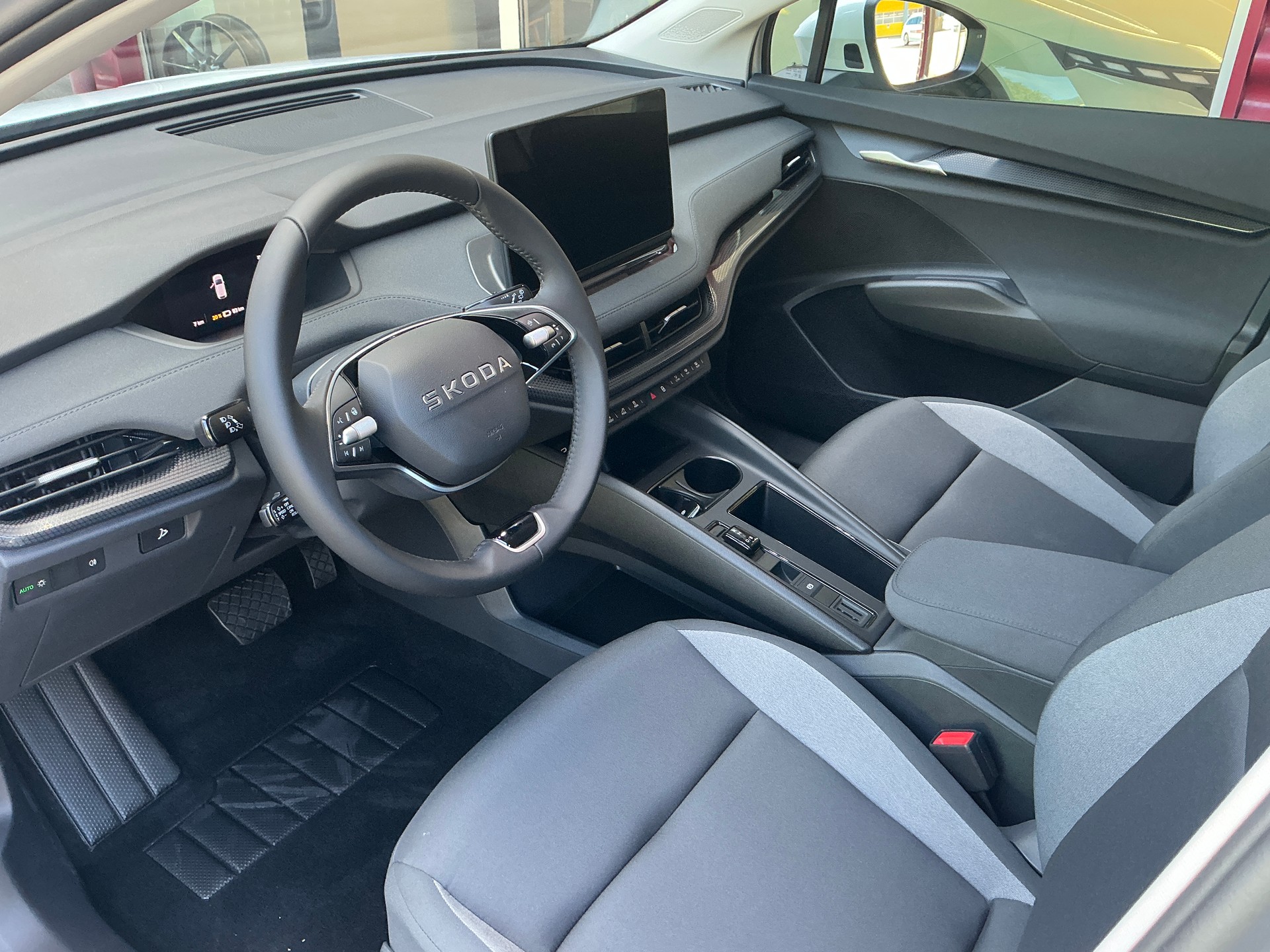 SKODA Elroq 60 Essence-image-9