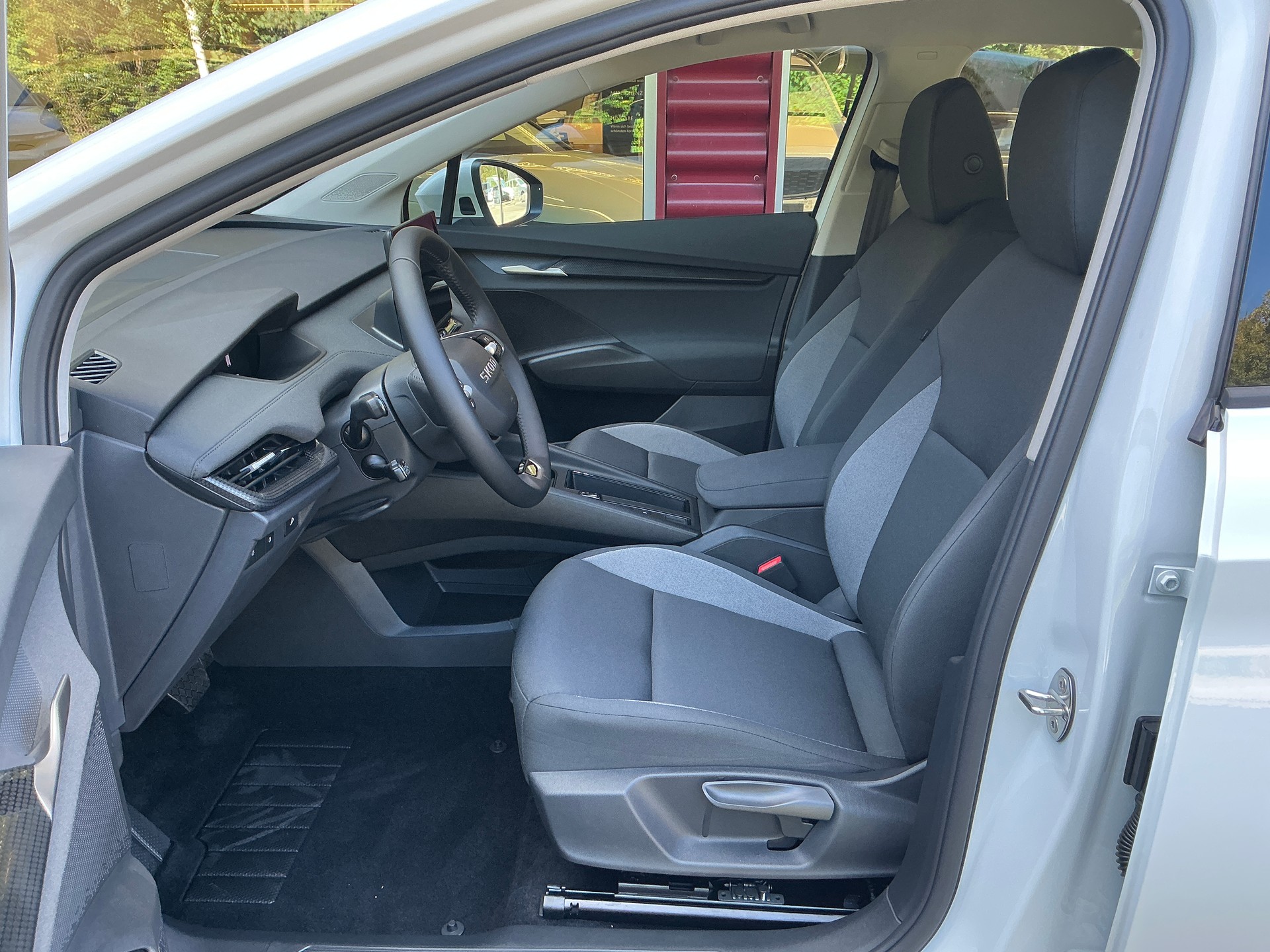 SKODA Elroq 60 Essence-image-7