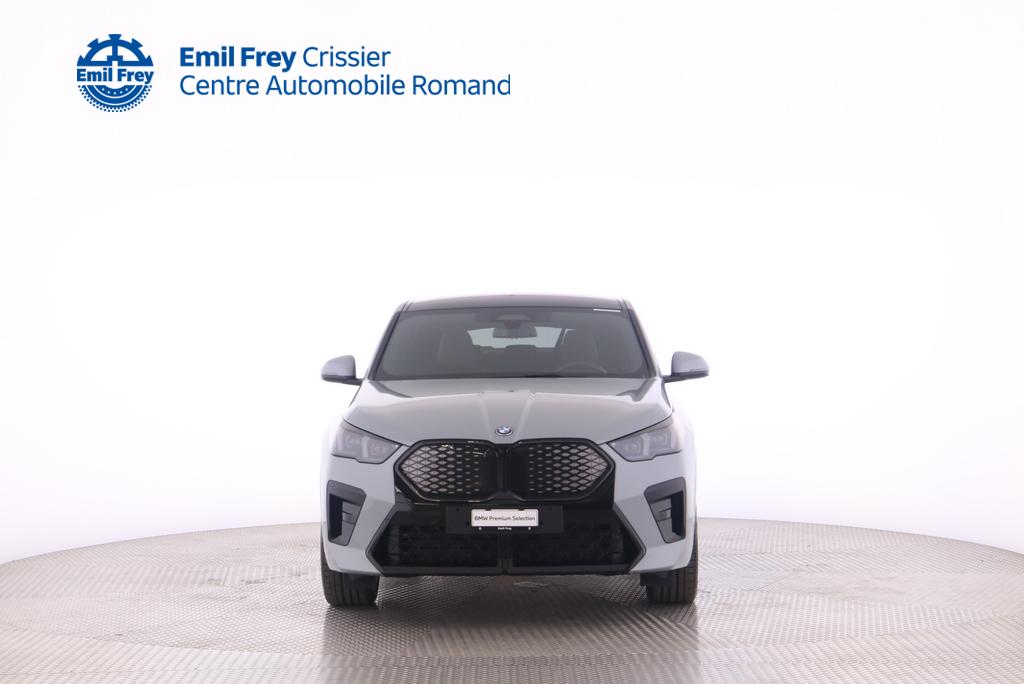 BMW iX2 30 xDrive - FAHRSCHULWAGEN - VOITURE D'AUTO-ECOLE - AUTO DELLA SCUOLA GUIDA-image-7