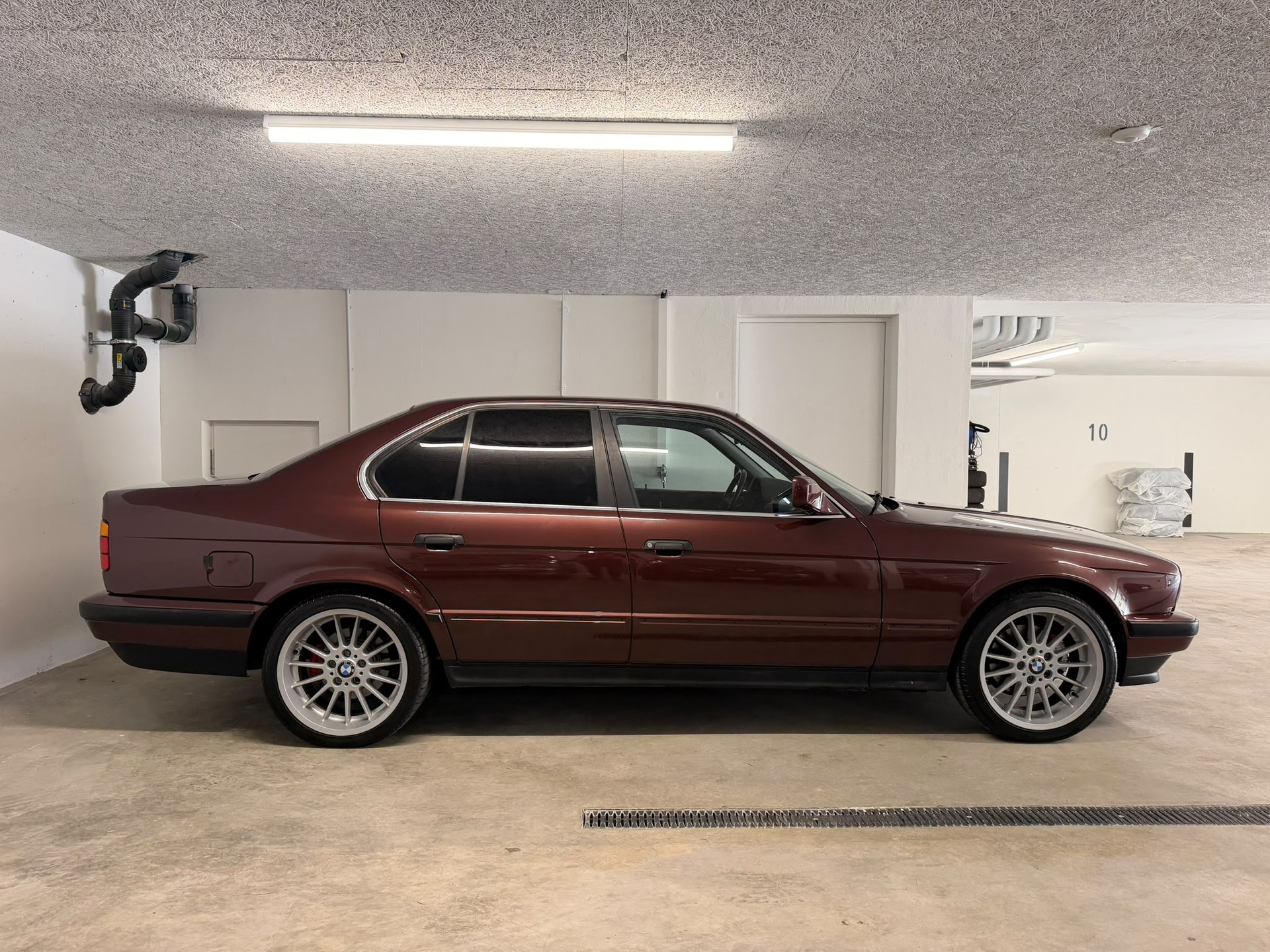 BMW 535i E34-image-7