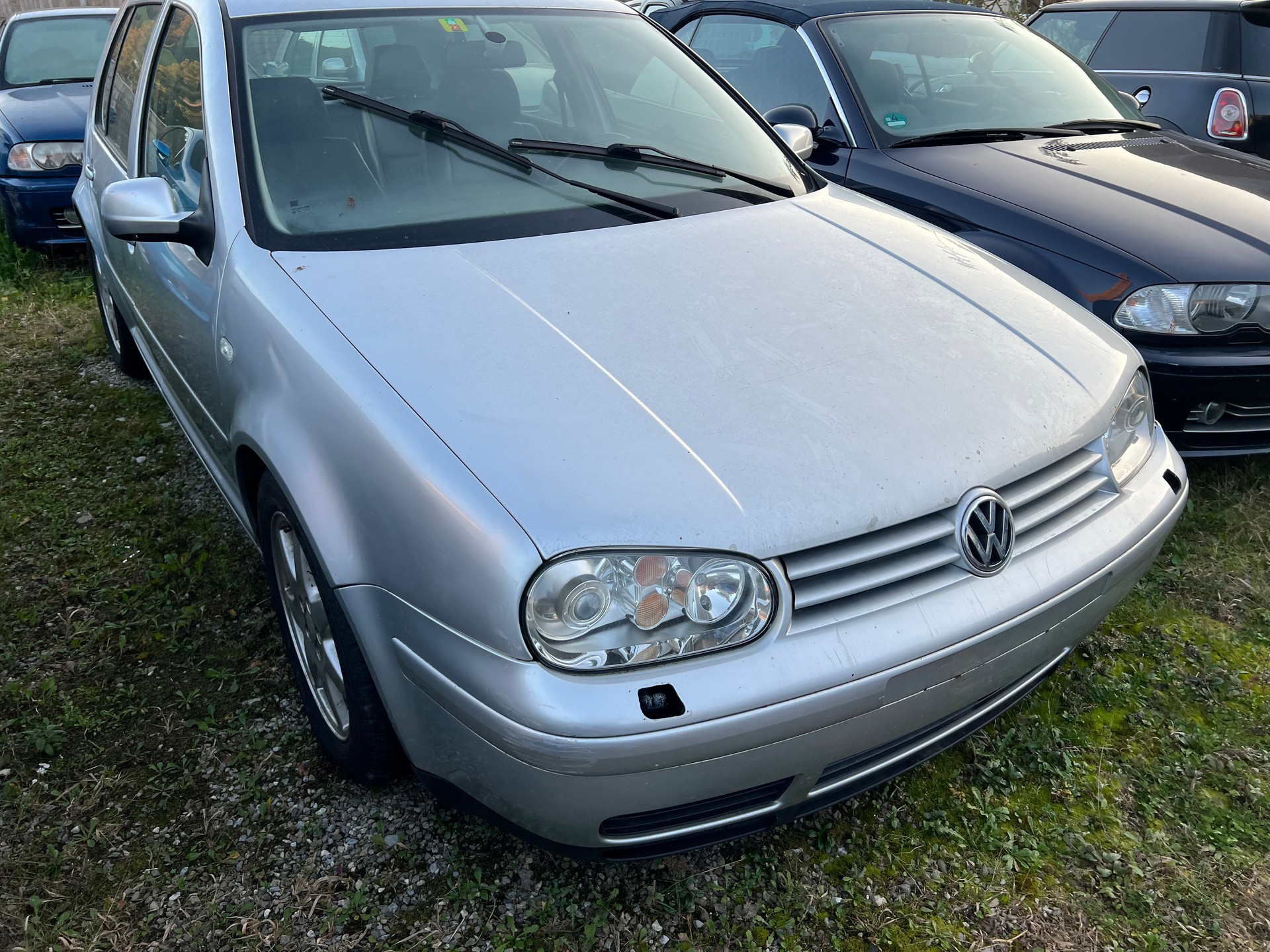 VW Golf 2.8 Highline 4Motion-image-0