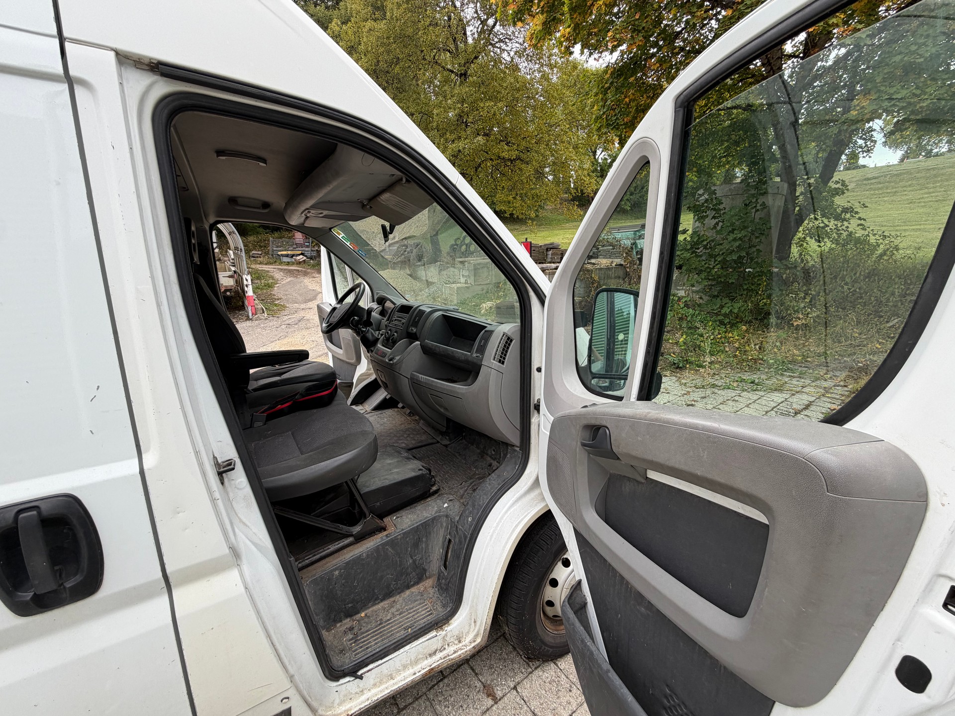 PEUGEOT Boxer 2.2 HDI 333 L2H1-image-8