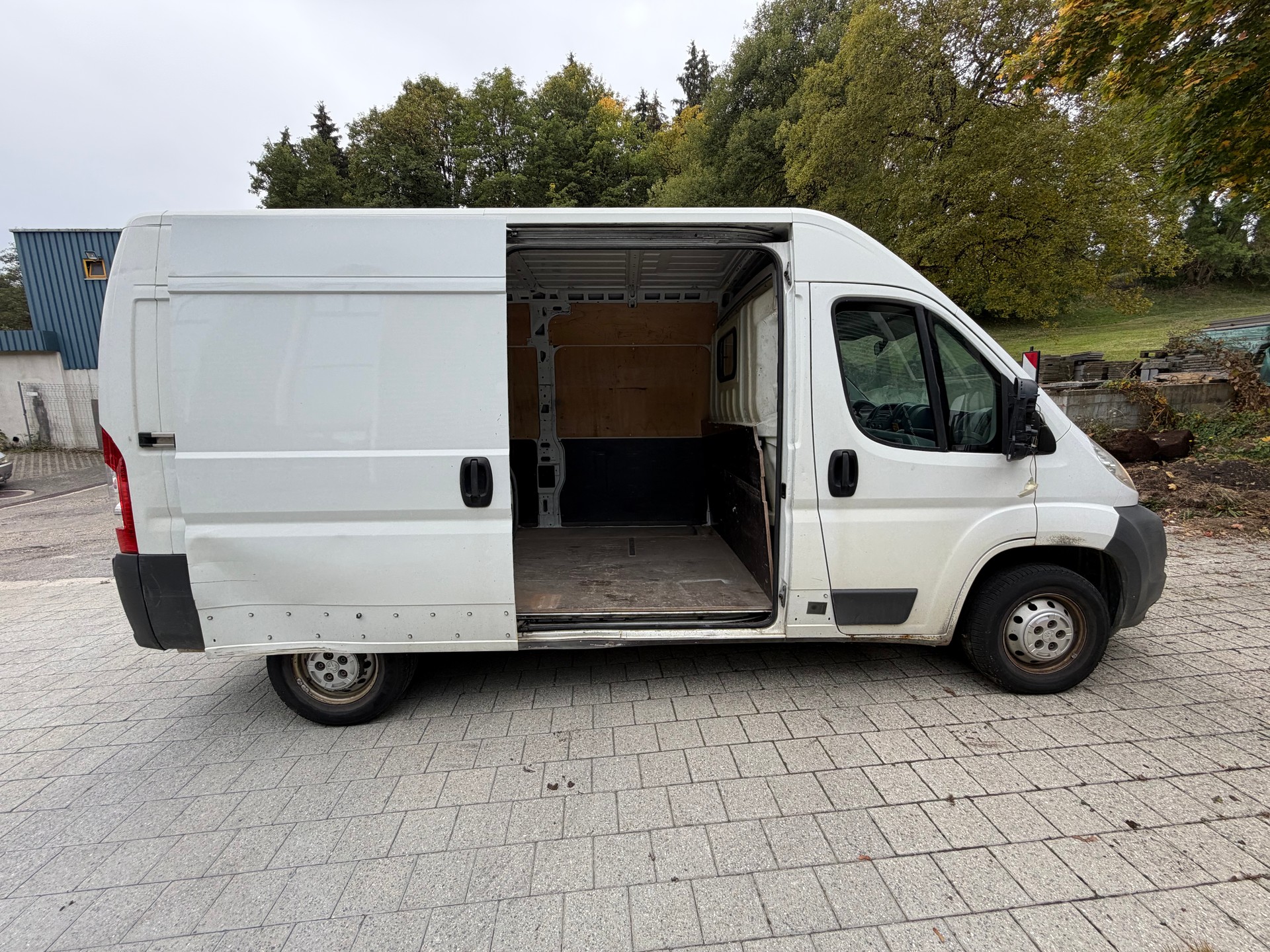 PEUGEOT Boxer 2.2 HDI 333 L2H1-image-10