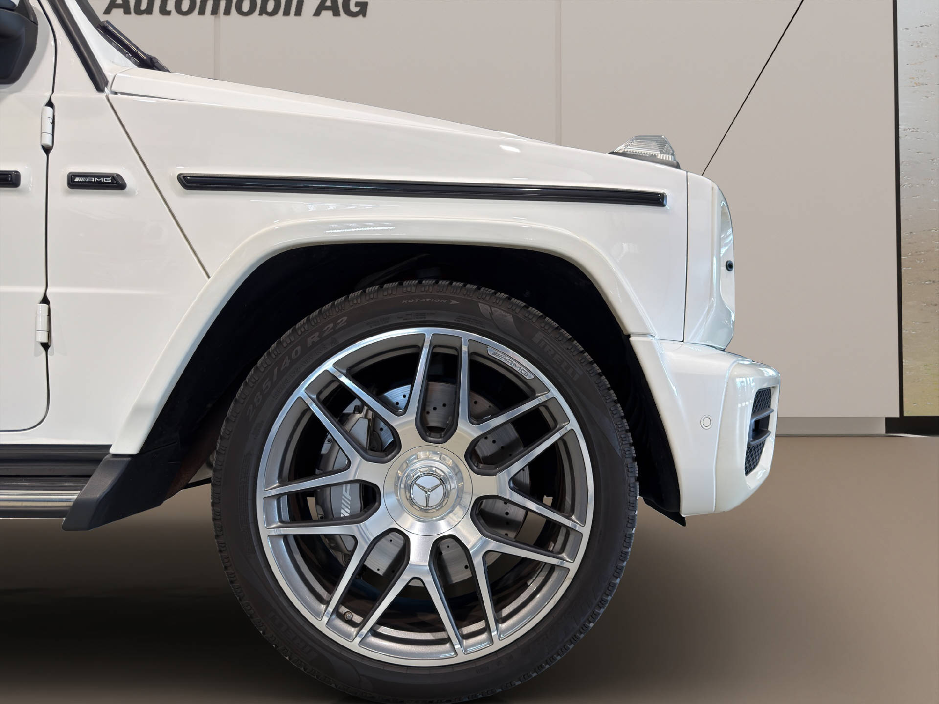MERCEDES-BENZ G 63 AMG-image-19
