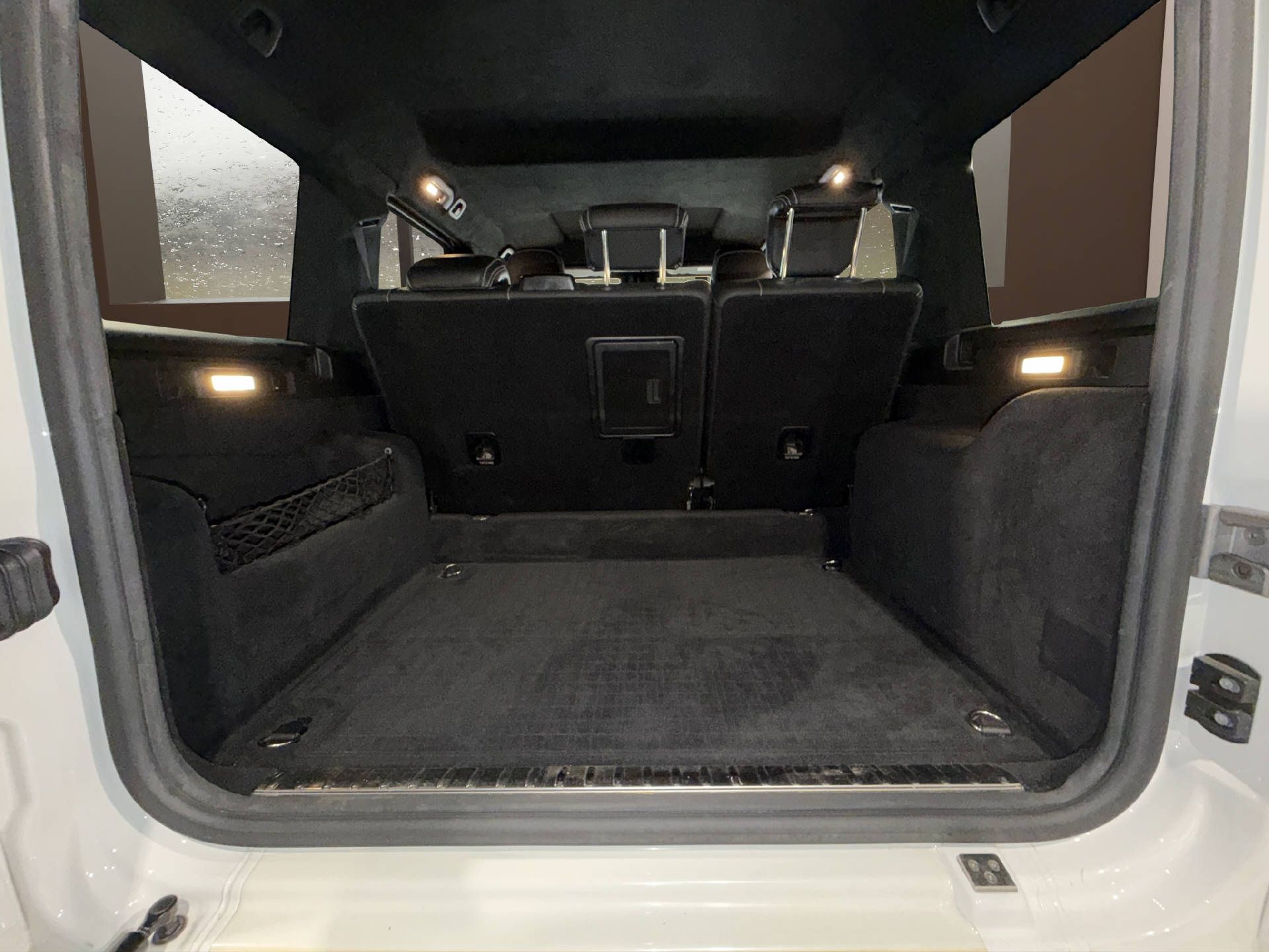 MERCEDES-BENZ G 63 AMG-image-17