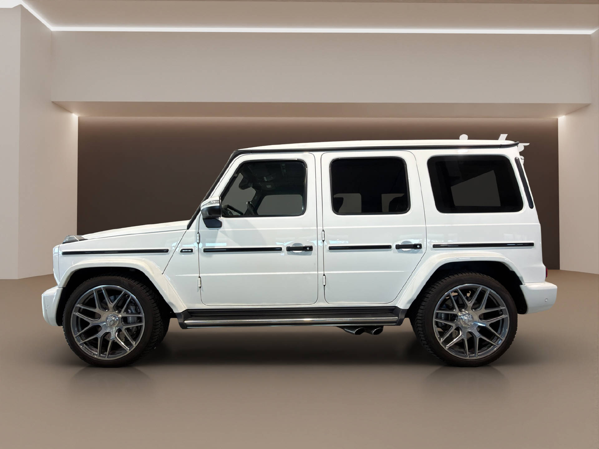 MERCEDES-BENZ G 63 AMG-image-7