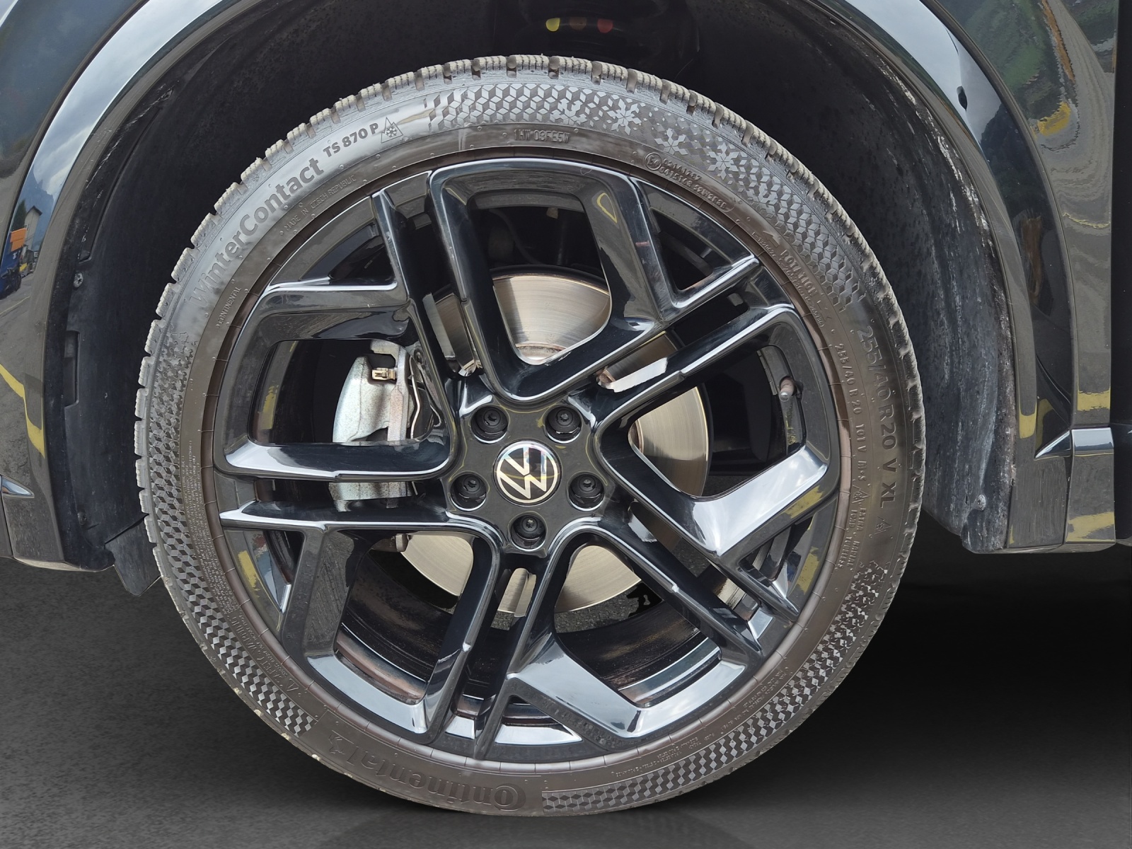 VW Tiguan 2.0 TDI SCR R-Line 4Motion DSG-image-11