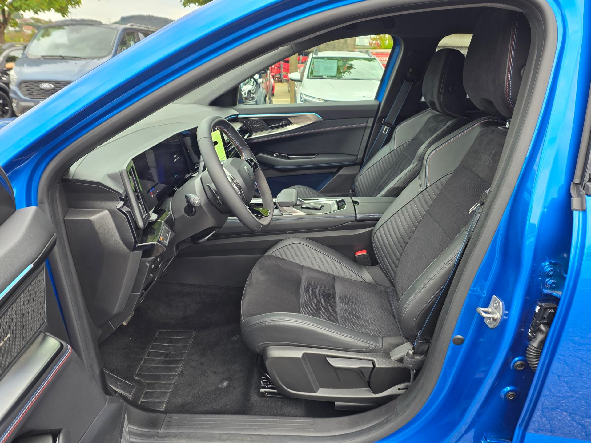 RENAULT Rafale 1.2 E-Tech esprit Alpine-image-5