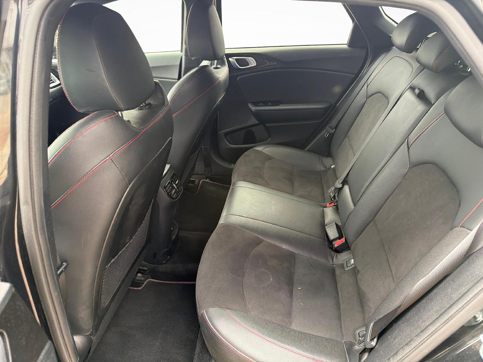 KIA ProCeed 1.6 T-GDi GT-image-10