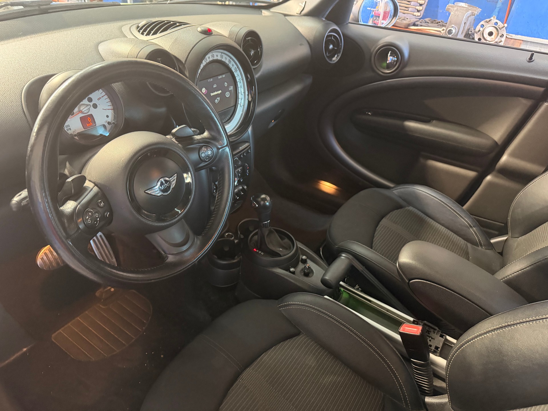 MINI Countryman Cooper SD ALL4 Steptronic-image-1