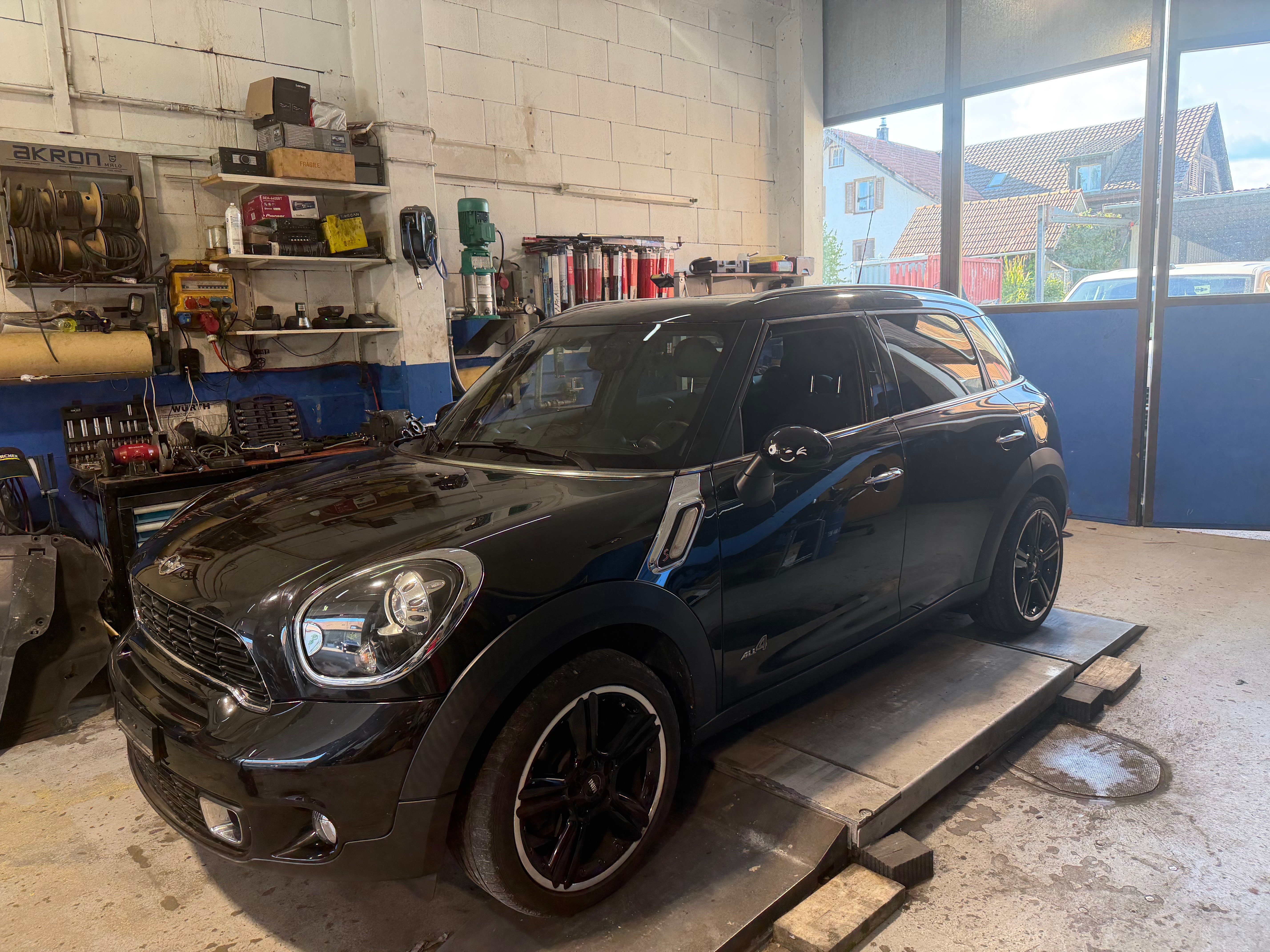 Car photo