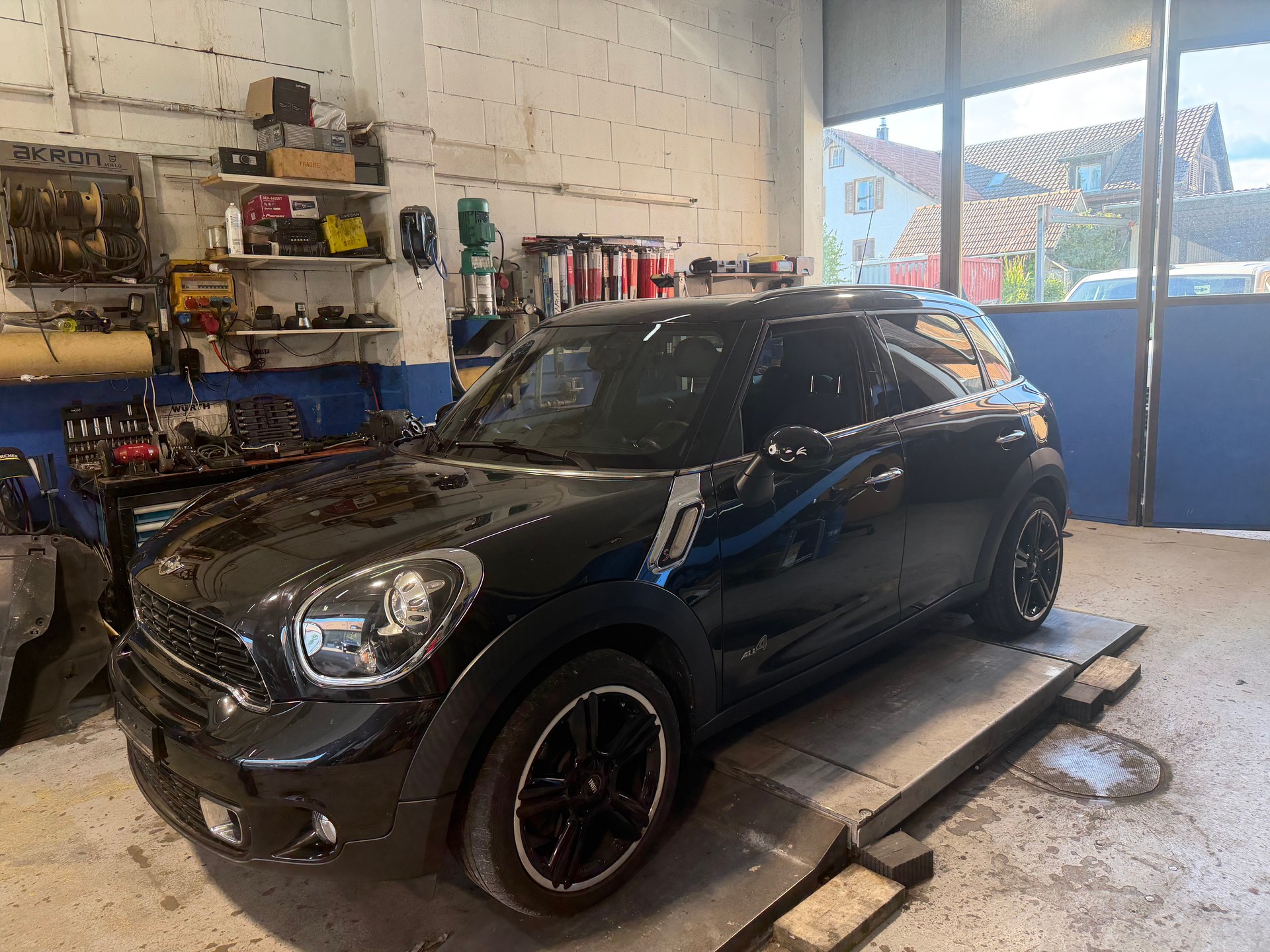 MINI Countryman Cooper SD ALL4 Steptronic-image-0