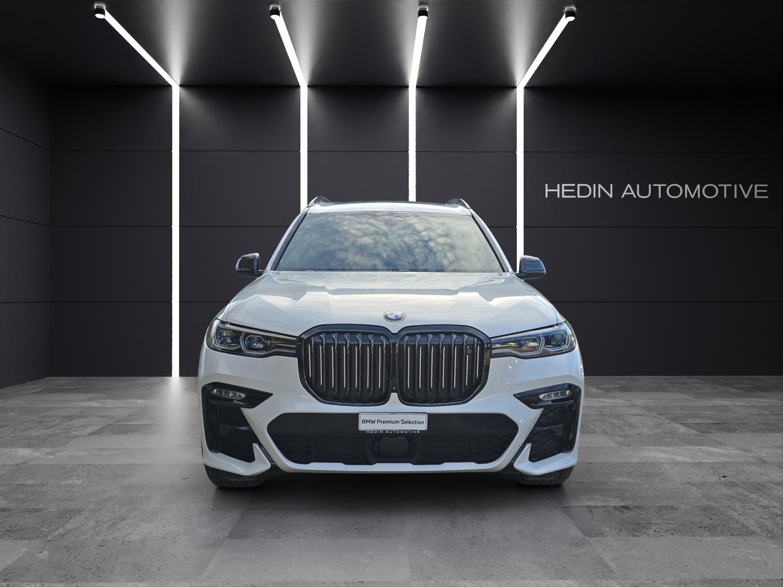 BMW X7 M50i-image-3