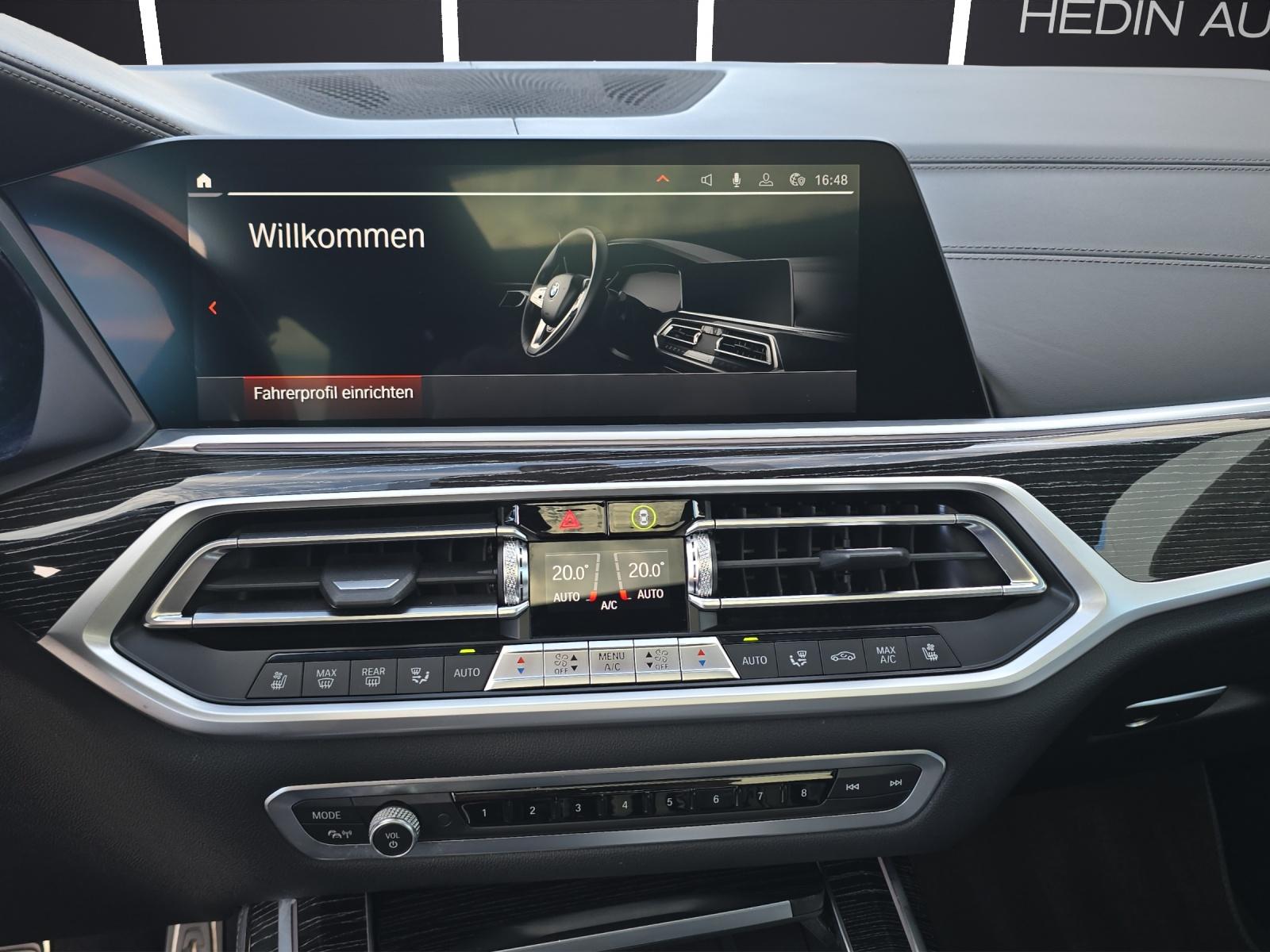 BMW X7 M50i-image-17