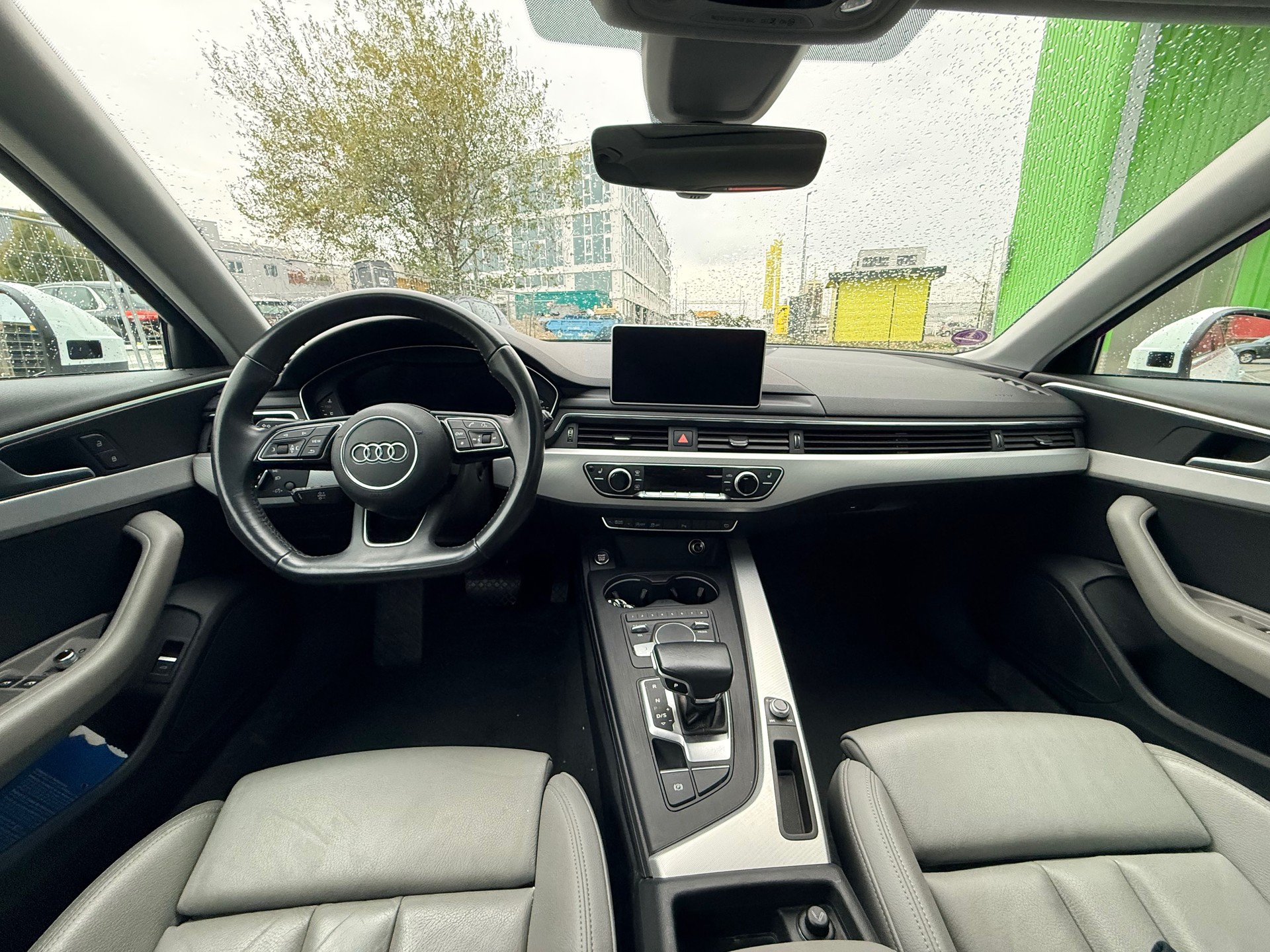 AUDI A4 Avant 2.0 TFSI Sport S-tronic-image-5