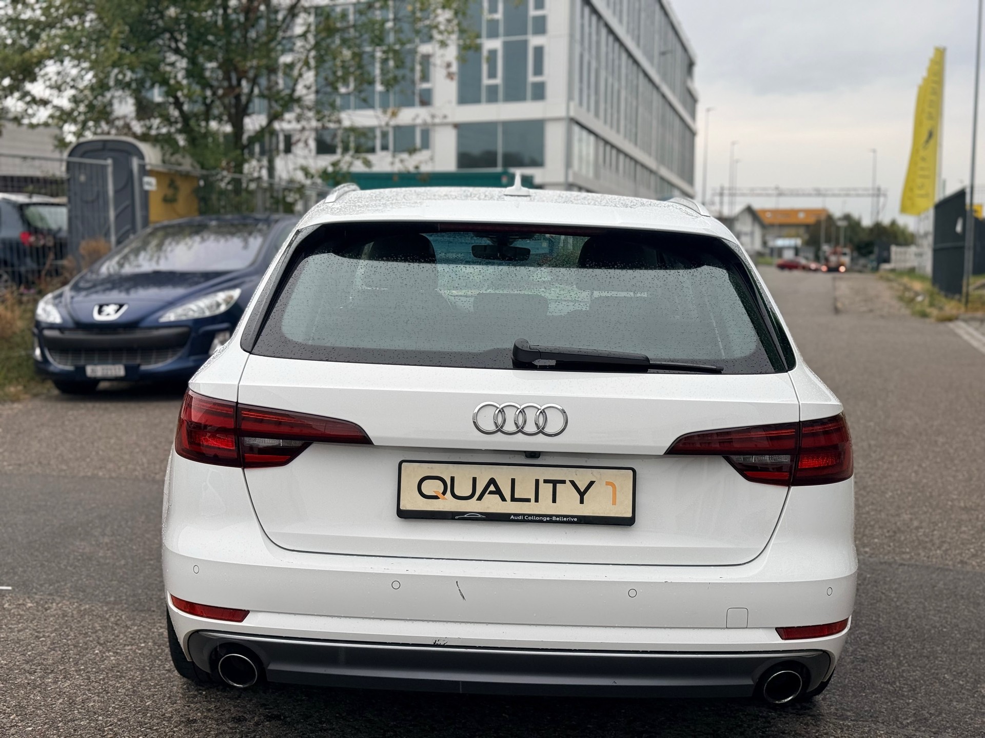 AUDI A4 Avant 2.0 TFSI Sport S-tronic-image-3