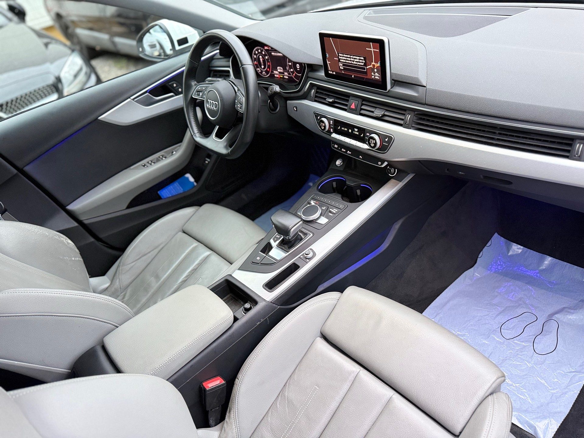 AUDI A4 Avant 2.0 TFSI Sport S-tronic-image-6