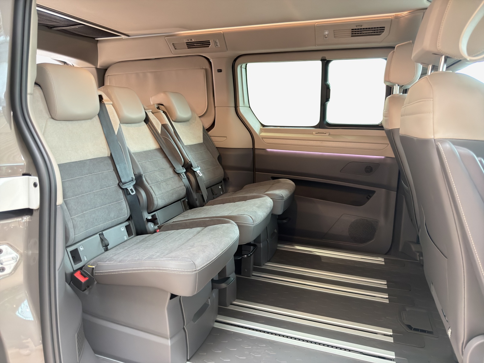 VW California Beach Tour Liberty TDI 150PS DSG-image-14