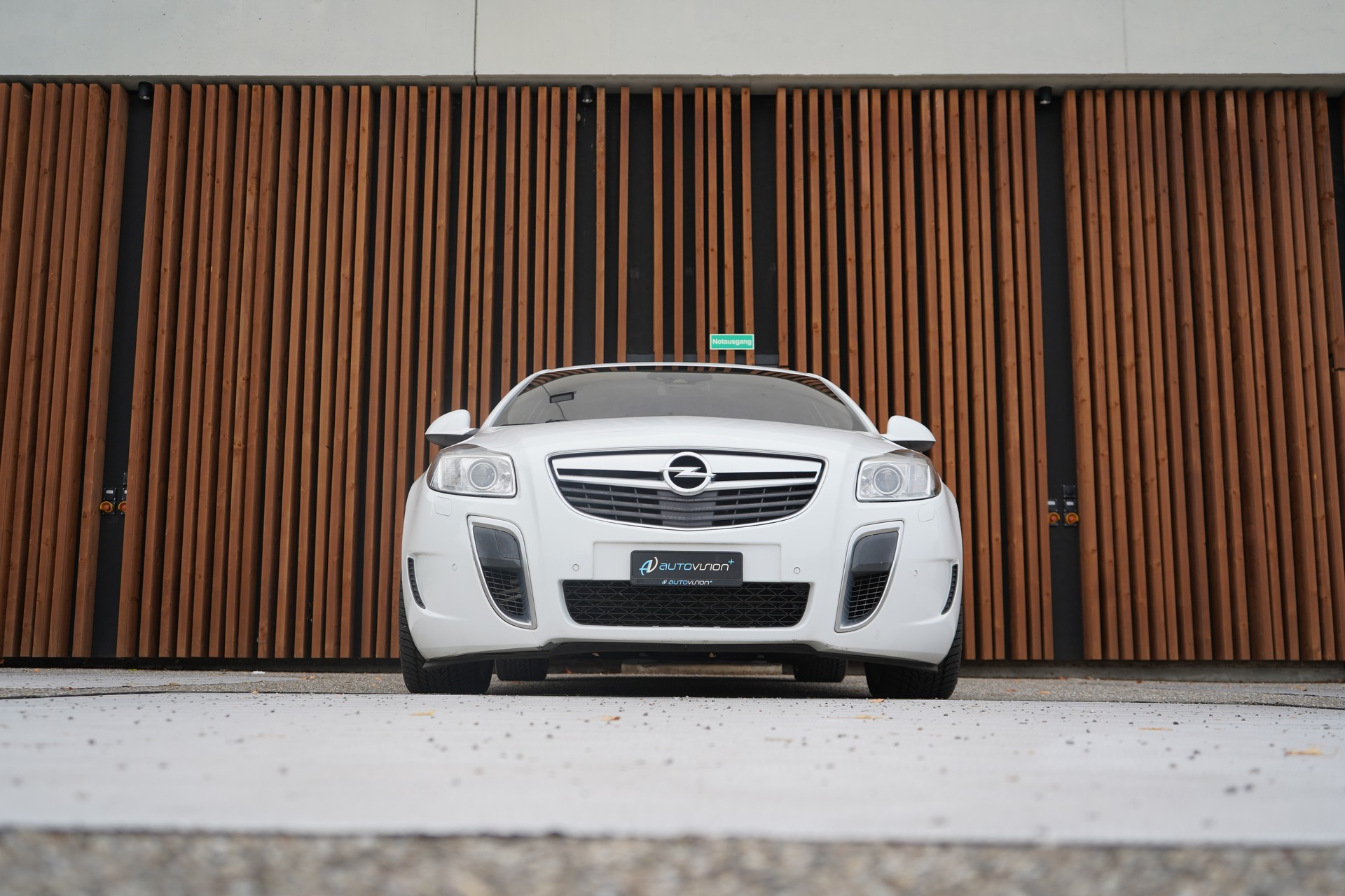 OPEL INSIGNIA 2.8 TURBO OPC 4WD AUTOMATIC l 325 PS-image-14