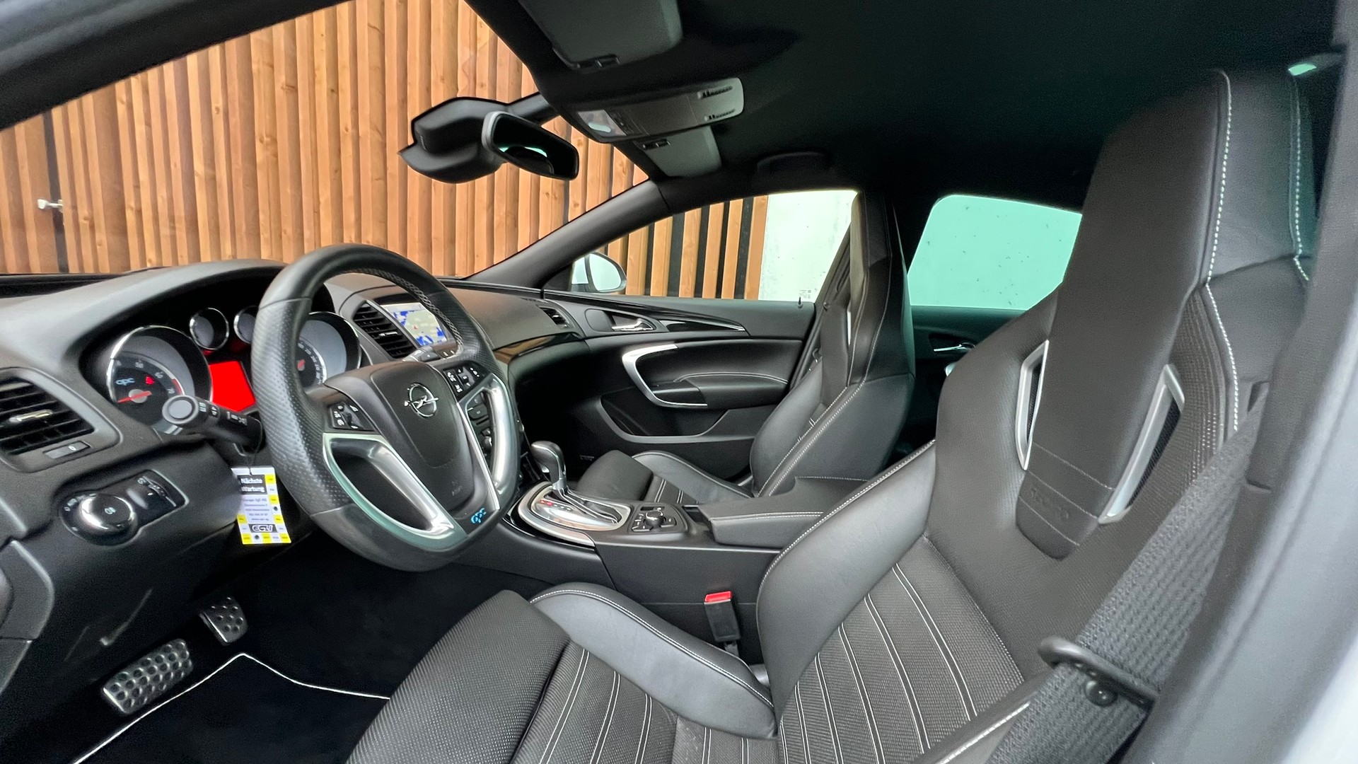 OPEL INSIGNIA 2.8 TURBO OPC 4WD AUTOMATIC l 325 PS-image-25