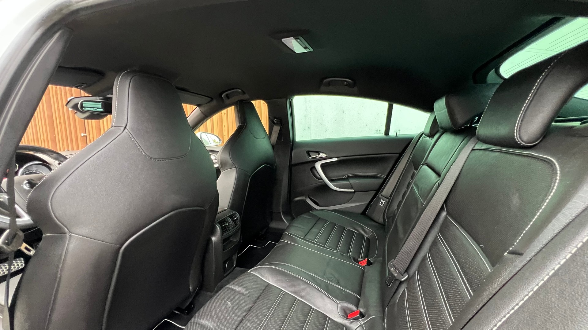 OPEL INSIGNIA 2.8 TURBO OPC 4WD AUTOMATIC l 325 PS-image-28