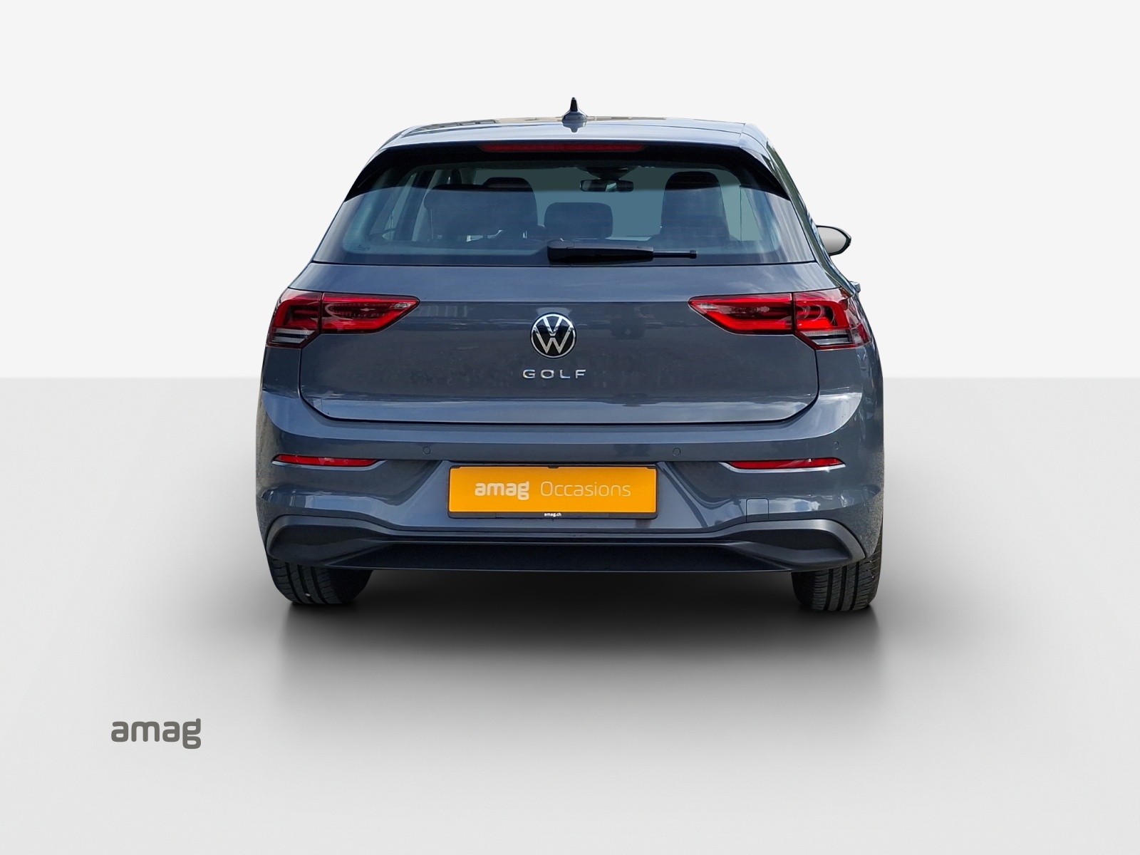 VW Golf 1.0 TSI Life-image-3