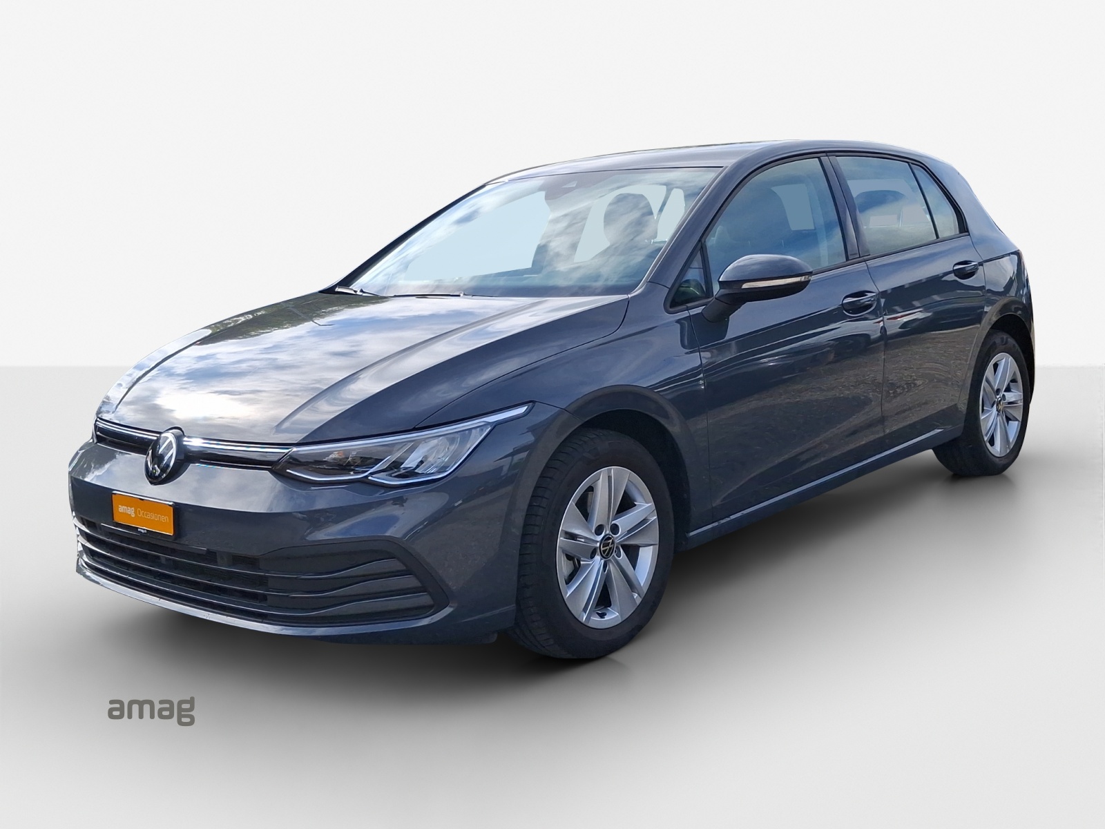 VW Golf 1.0 TSI Life-image-0