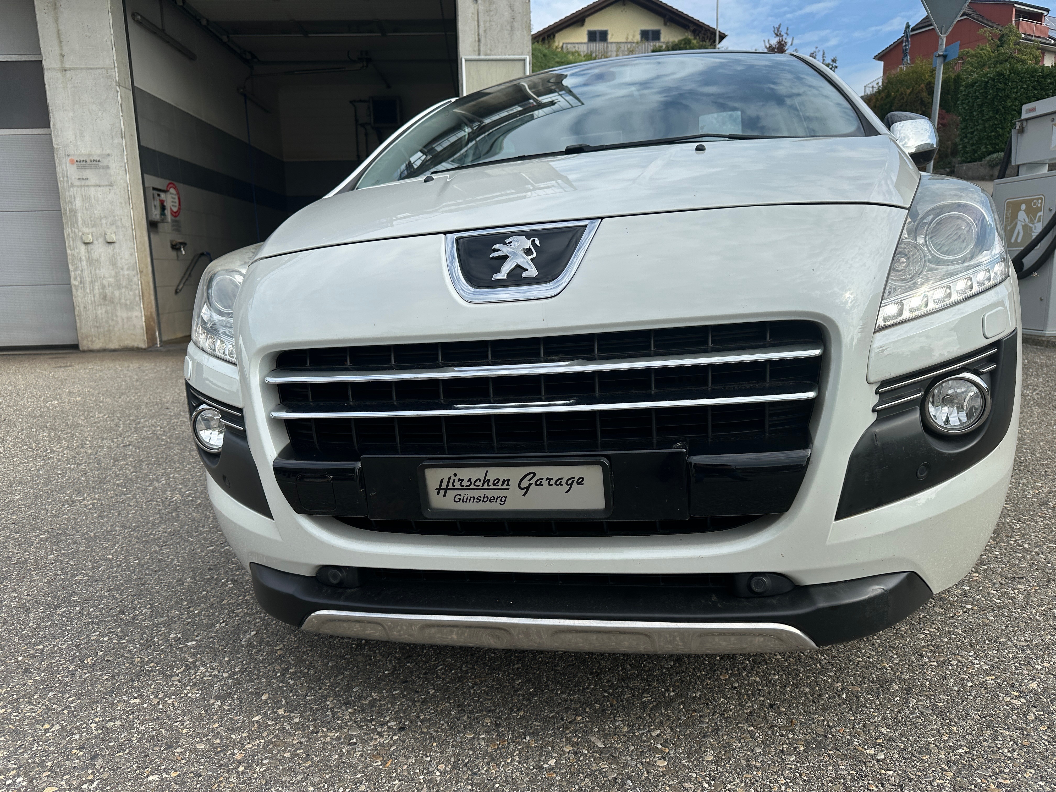 Car photo