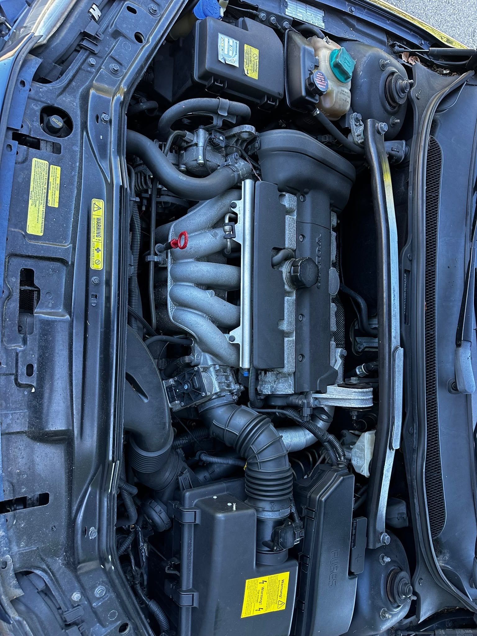 VOLVO V70 2.4-image-6