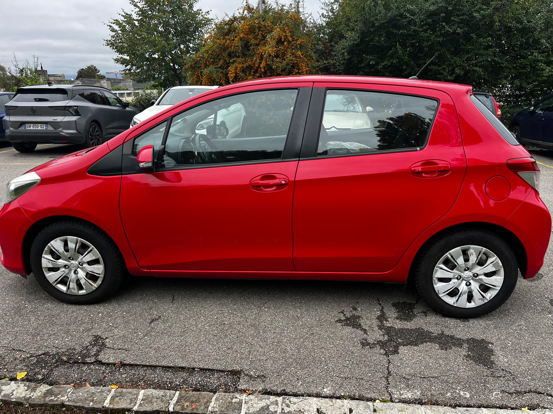 TOYOTA Yaris 1.33 Sol-image-6