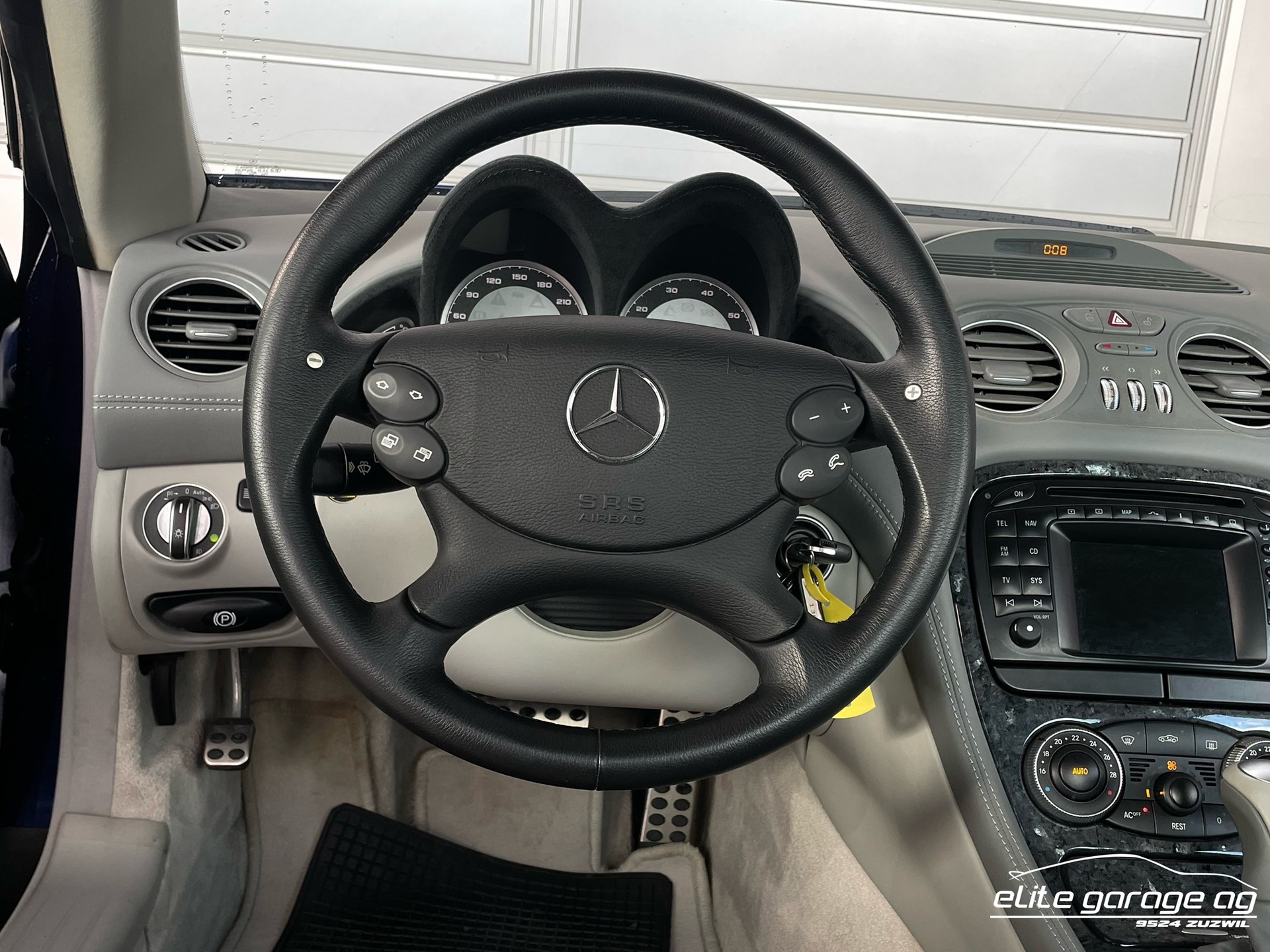 MERCEDES-BENZ SL 55 AMG-image-10
