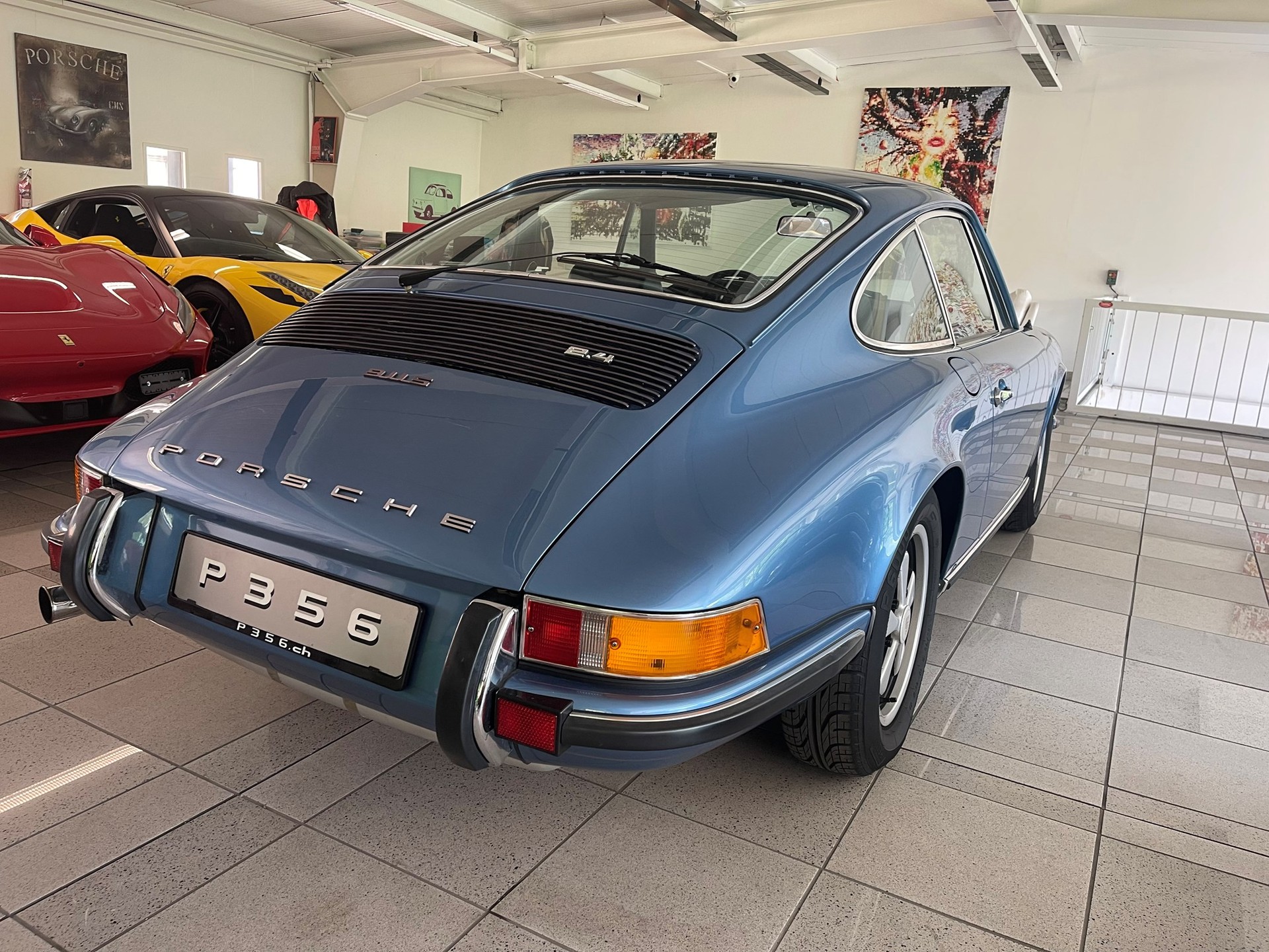 PORSCHE 911 2.4 S-image-4