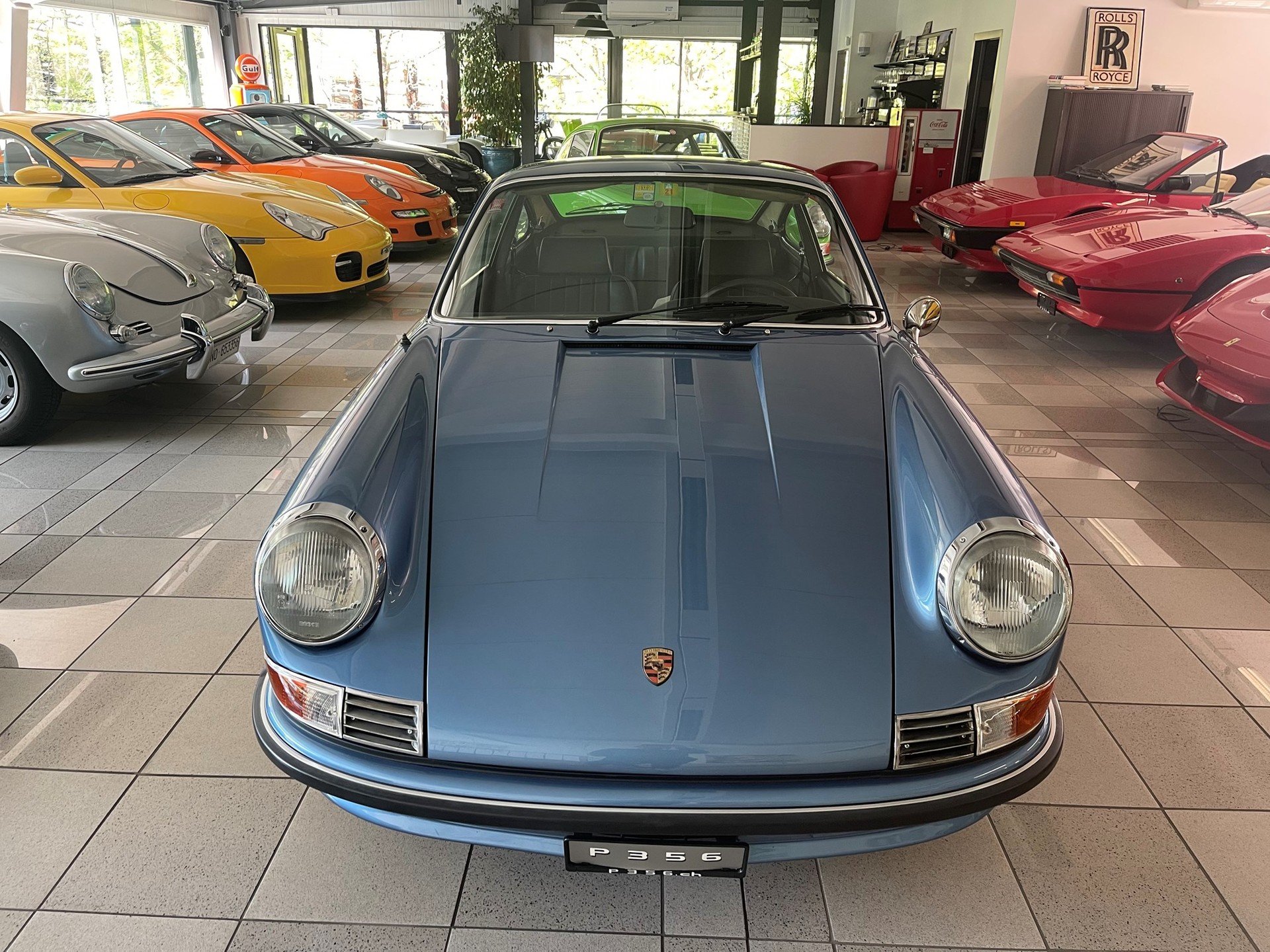 PORSCHE 911 2.4 S-image-3