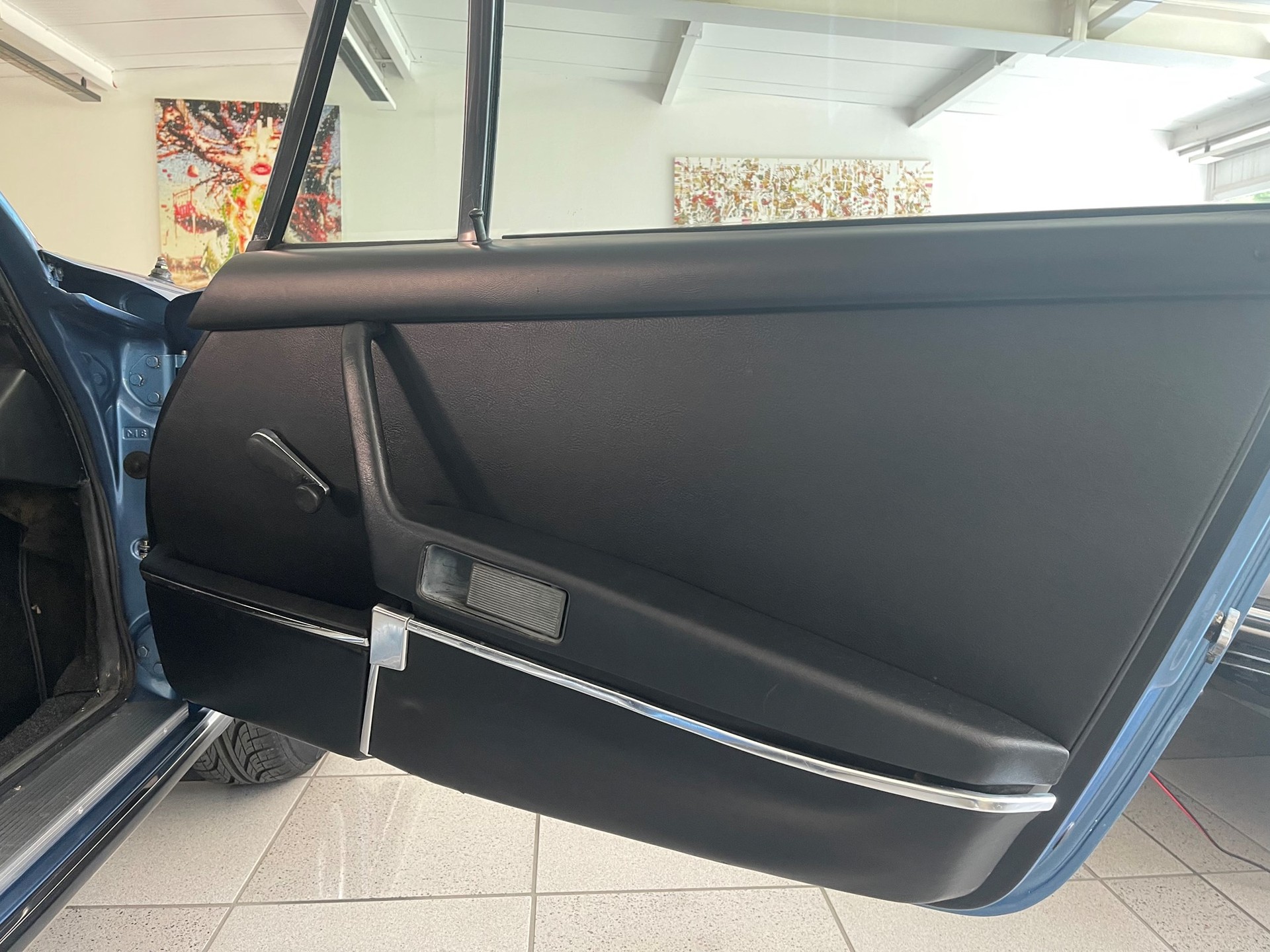 PORSCHE 911 2.4 S-image-10