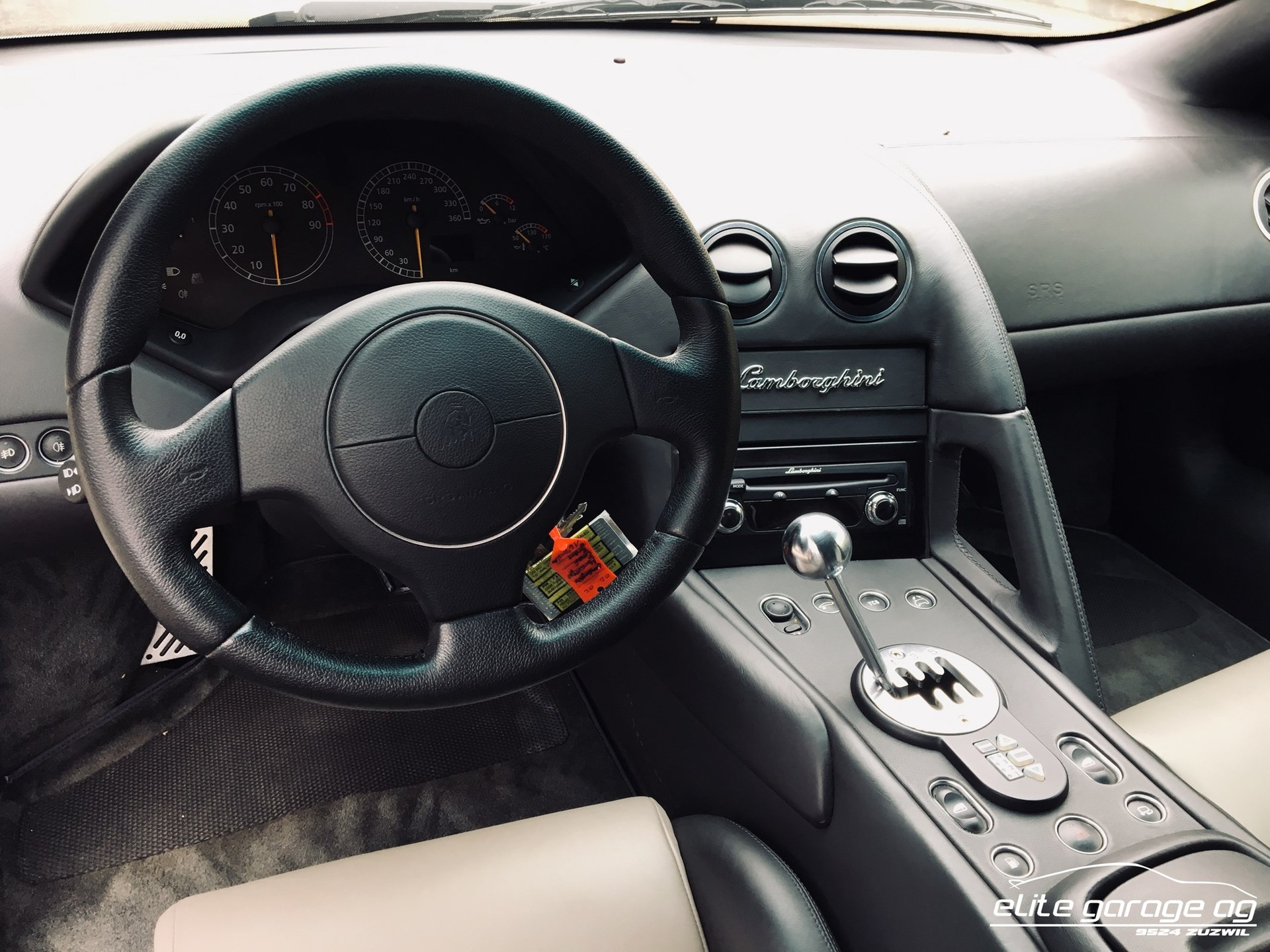 LAMBORGHINI Murciélago 6.2 Coupé-image-8