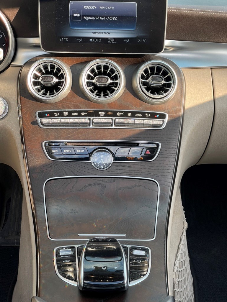 MERCEDES-BENZ C 400 Exclusive 4Matic 7G-Tronic-image-13