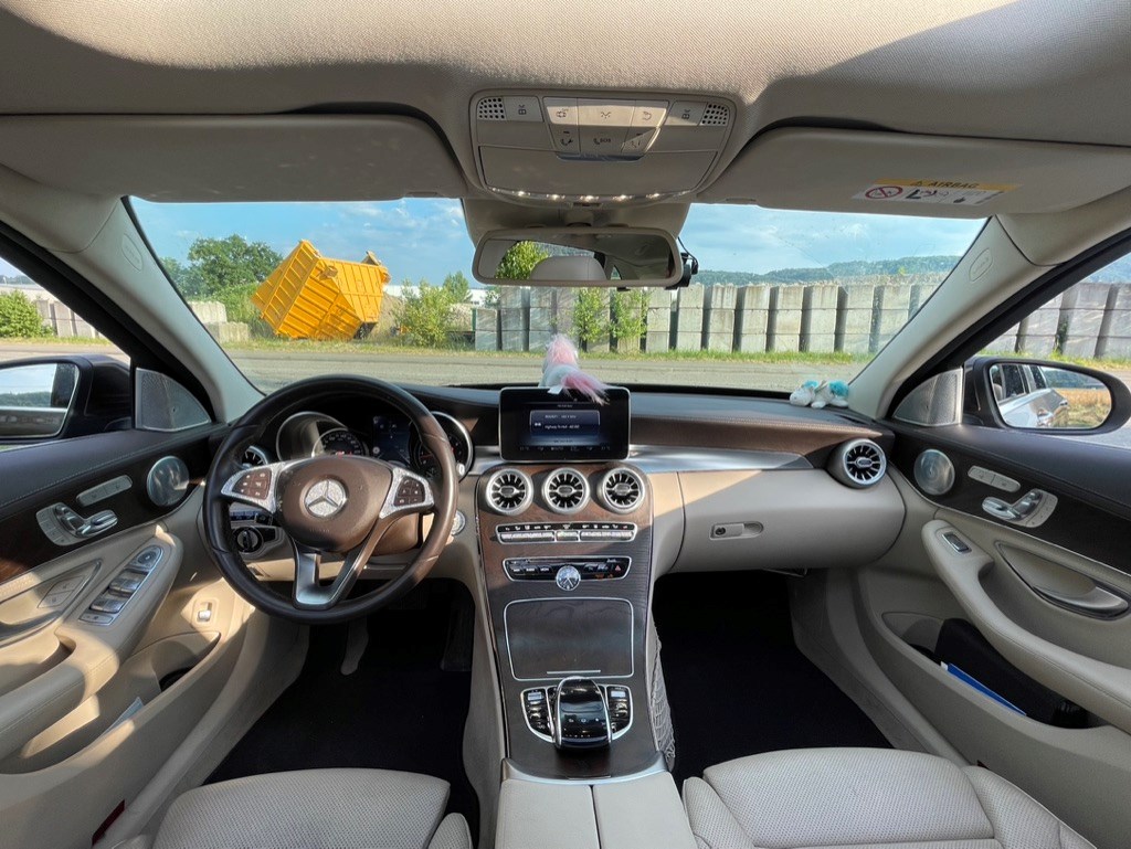 MERCEDES-BENZ C 400 Exclusive 4Matic 7G-Tronic-image-3