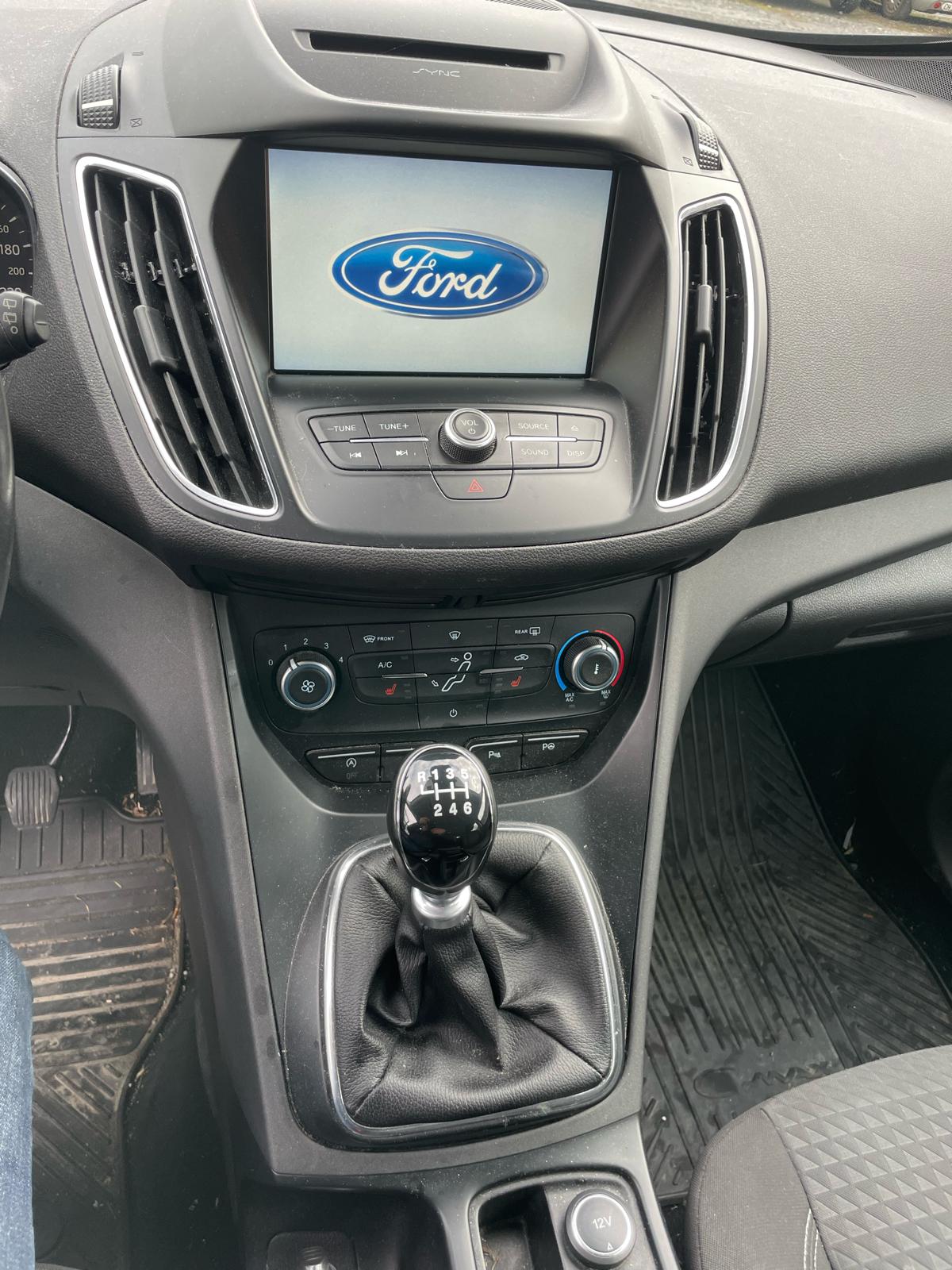 FORD C-Max 1.5 SCTi Trend-image-5