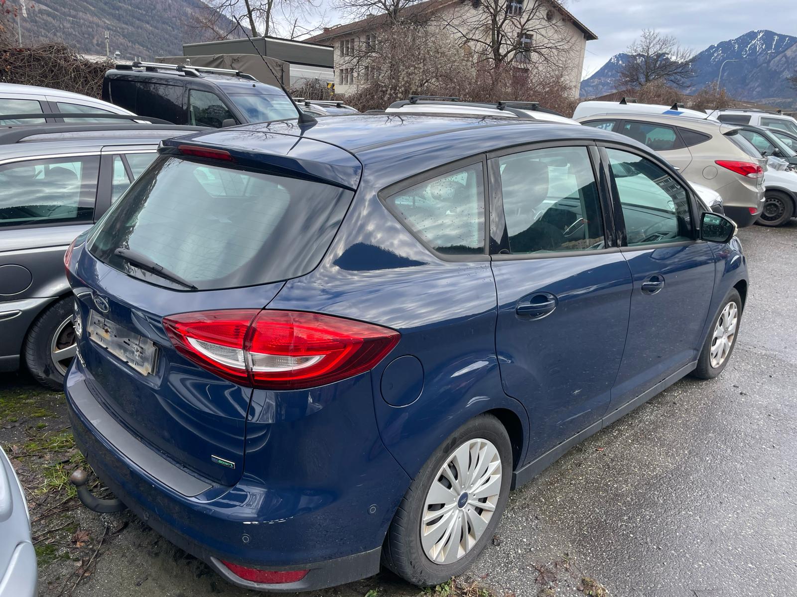 FORD C-Max 1.5 SCTi Trend-image-2