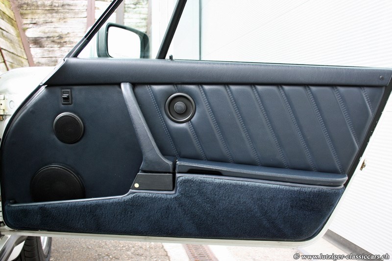 PORSCHE 911 Carrera Cabriolet WTL-image-17