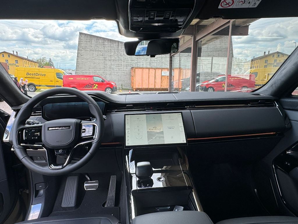 LAND ROVER Range Rover Sport P635 4.4 V8 SV Ed. One Carbon Bronze-image-10