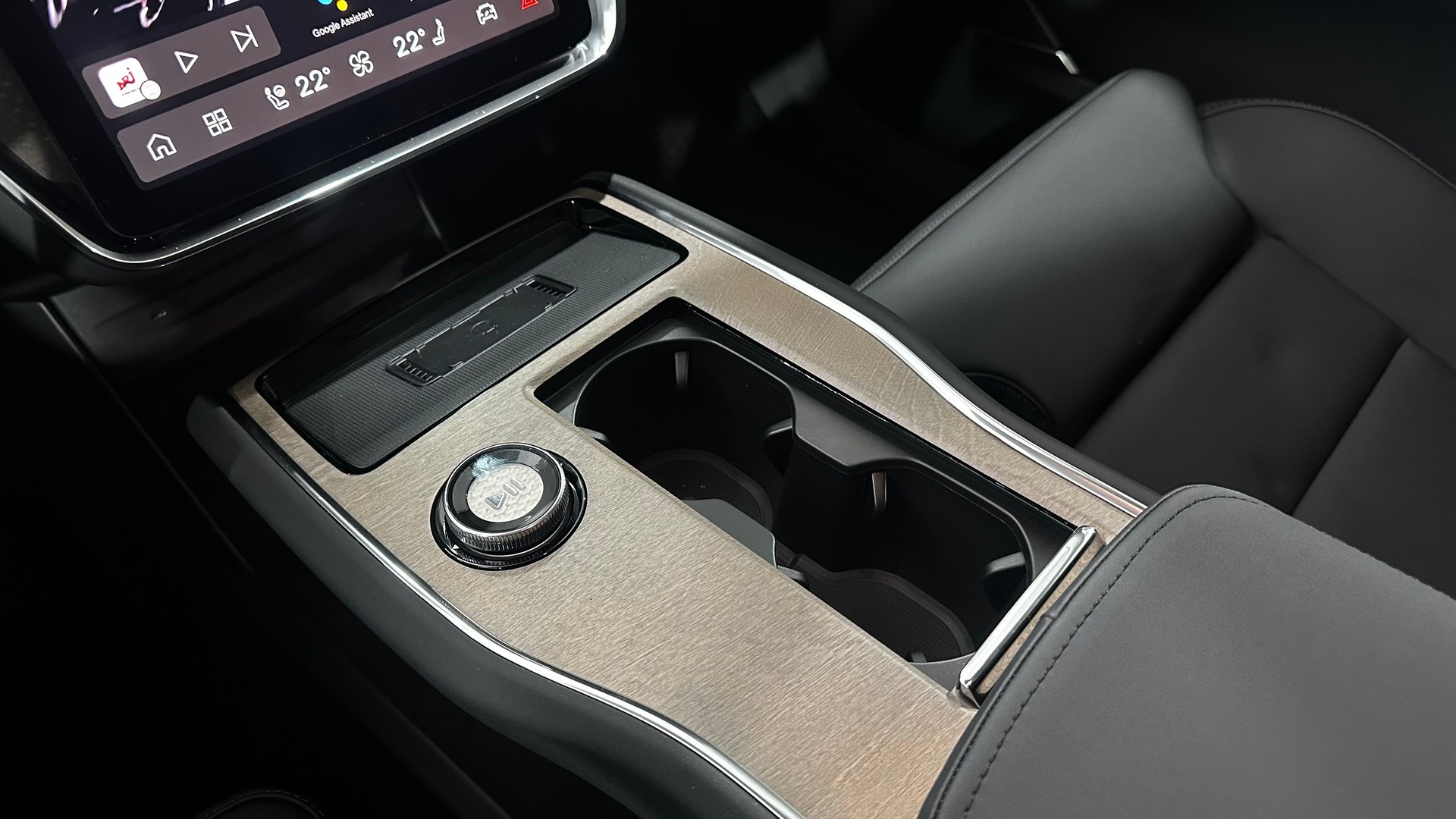 VOLVO EX 90 Twin Performance Ultra AWD-image-12