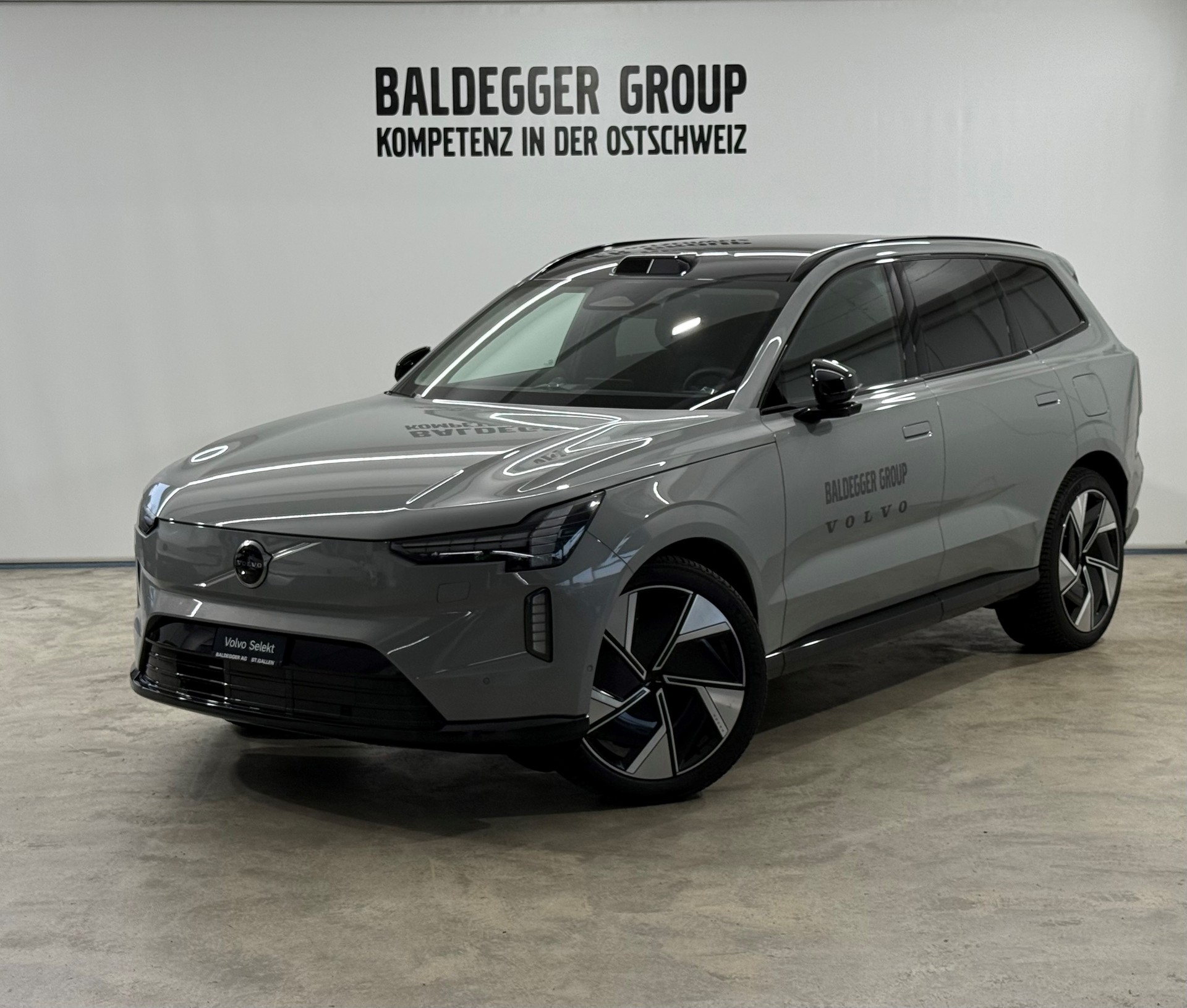 VOLVO EX 90 Twin Performance Ultra AWD-image-0