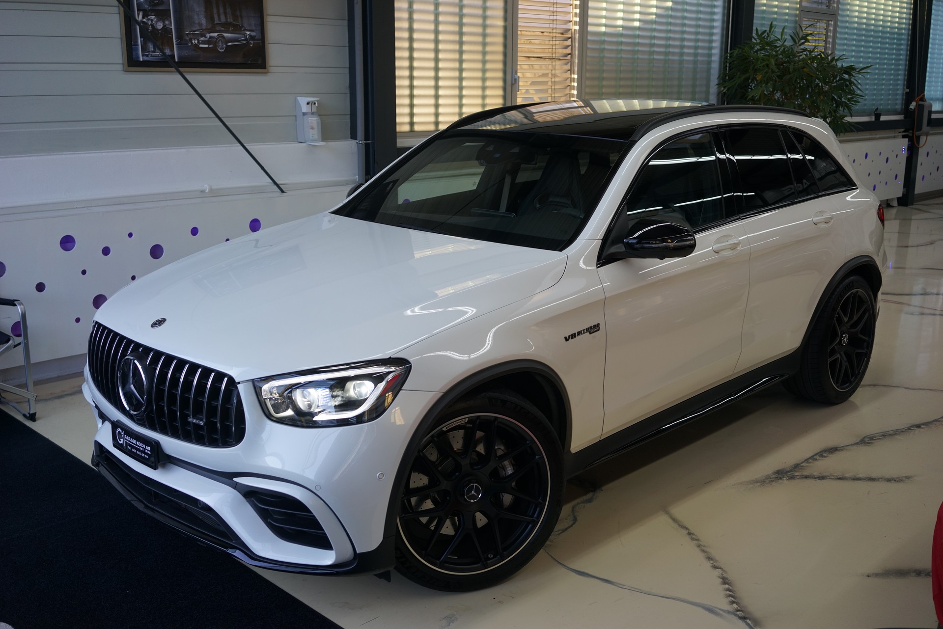 MERCEDES-BENZ GLC 63 AMG 4Matic 9G-Tronic-image-2
