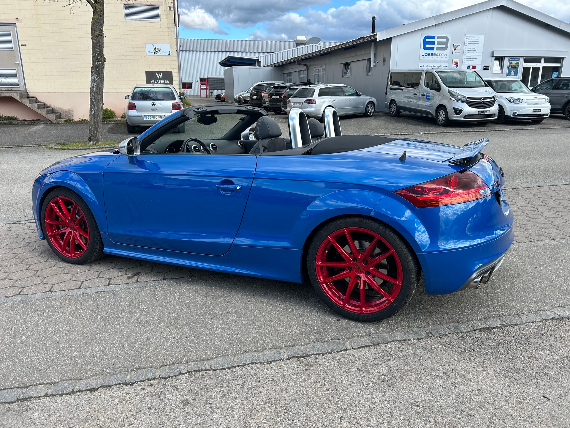 AUDI TTS Roadster 2.0 TFSI quattro-image-5
