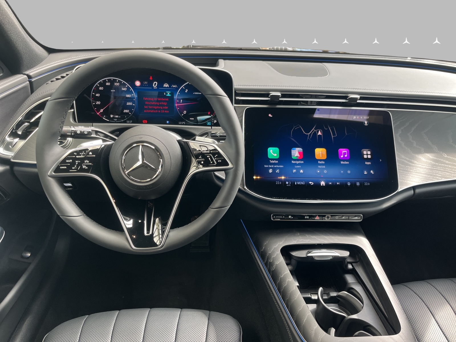 MERCEDES-BENZ E 220 d T 4Matic 9G-Tronic-image-12