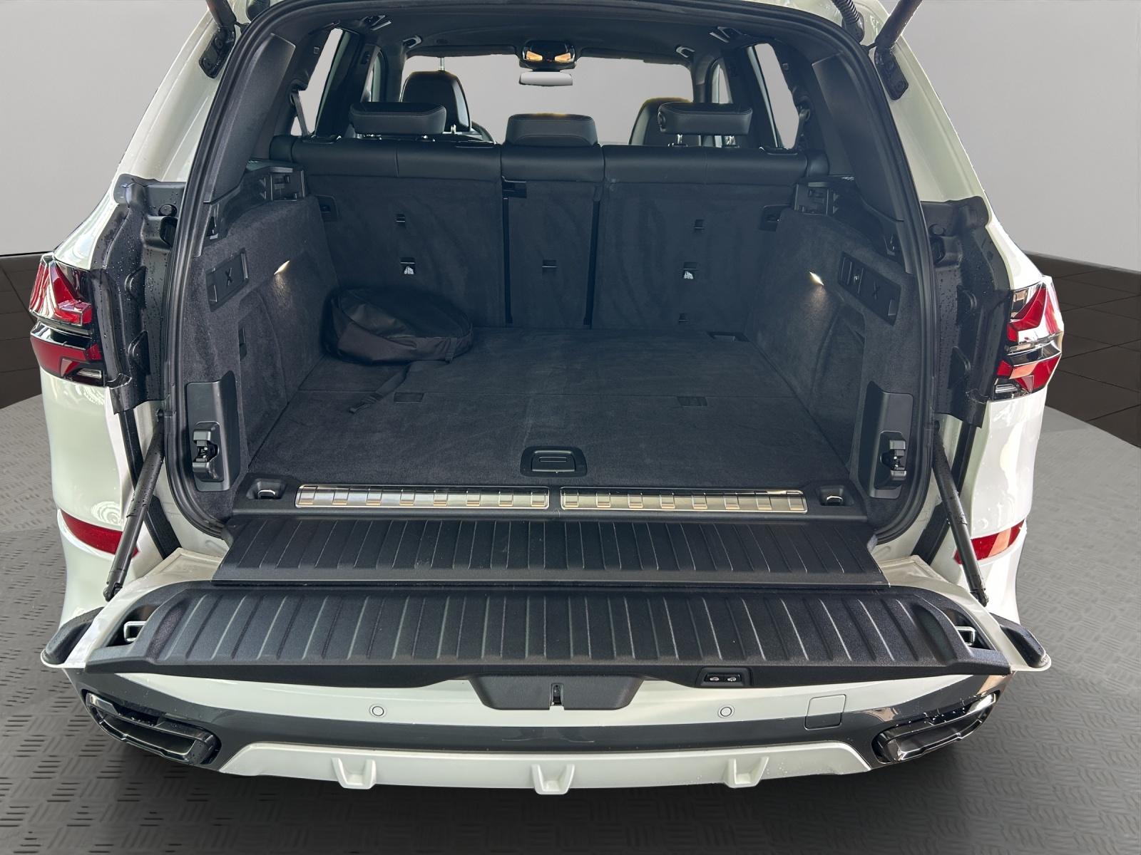BMW X5 50e xDrive SAG-image-17