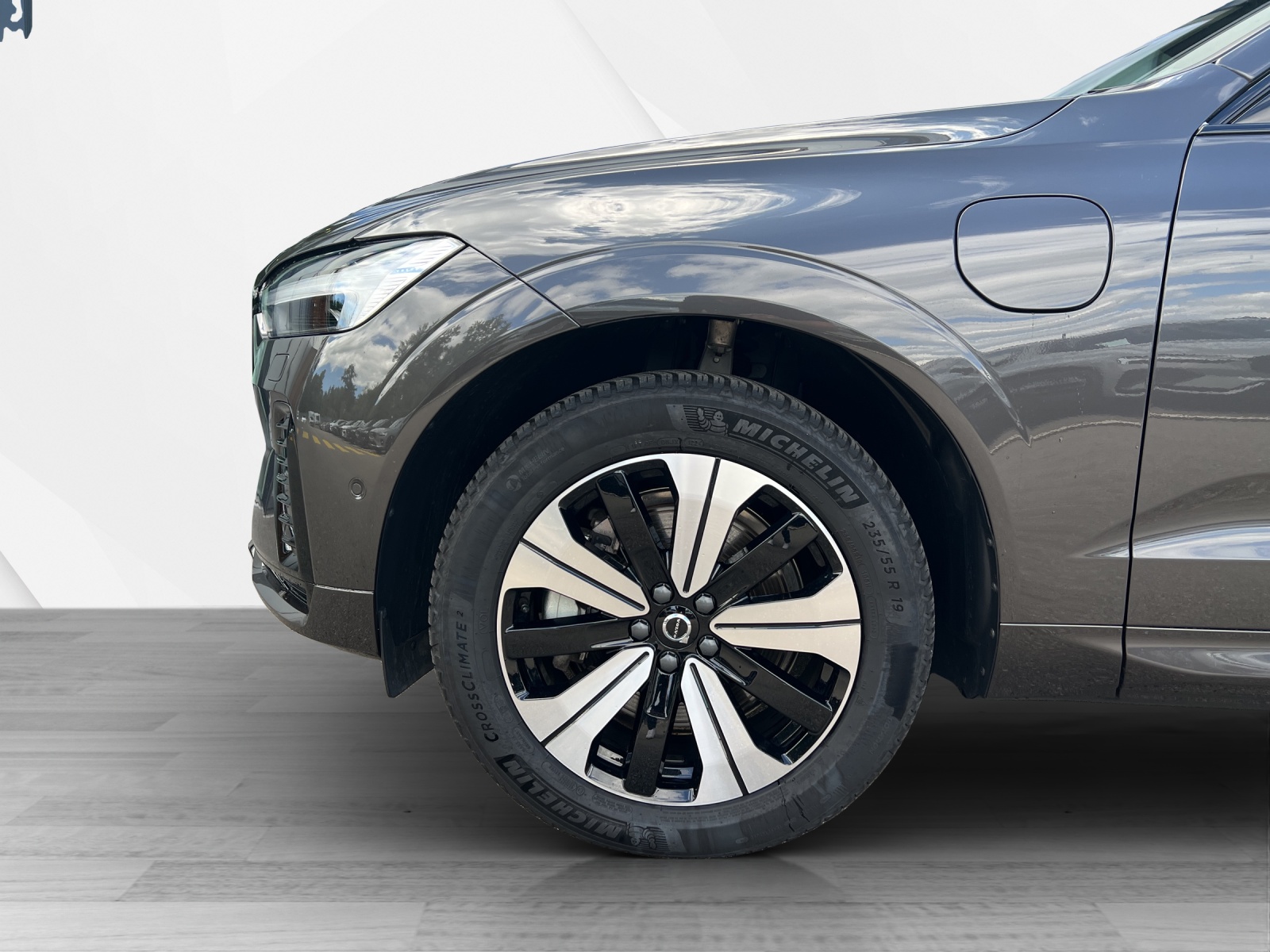 VOLVO XC60 2.0 T8 TE Plus Dark eAWD-image-8