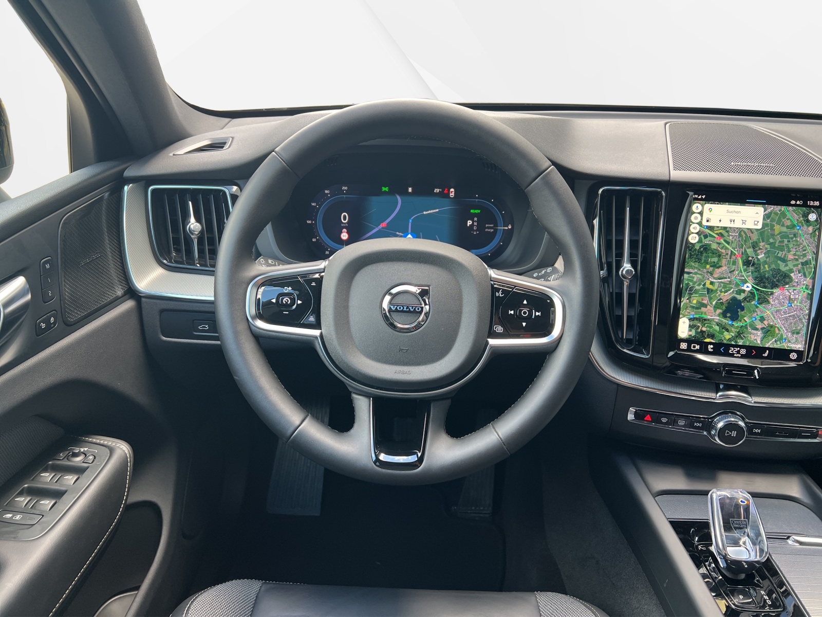 VOLVO XC60 2.0 T8 TE Plus Dark eAWD-image-11