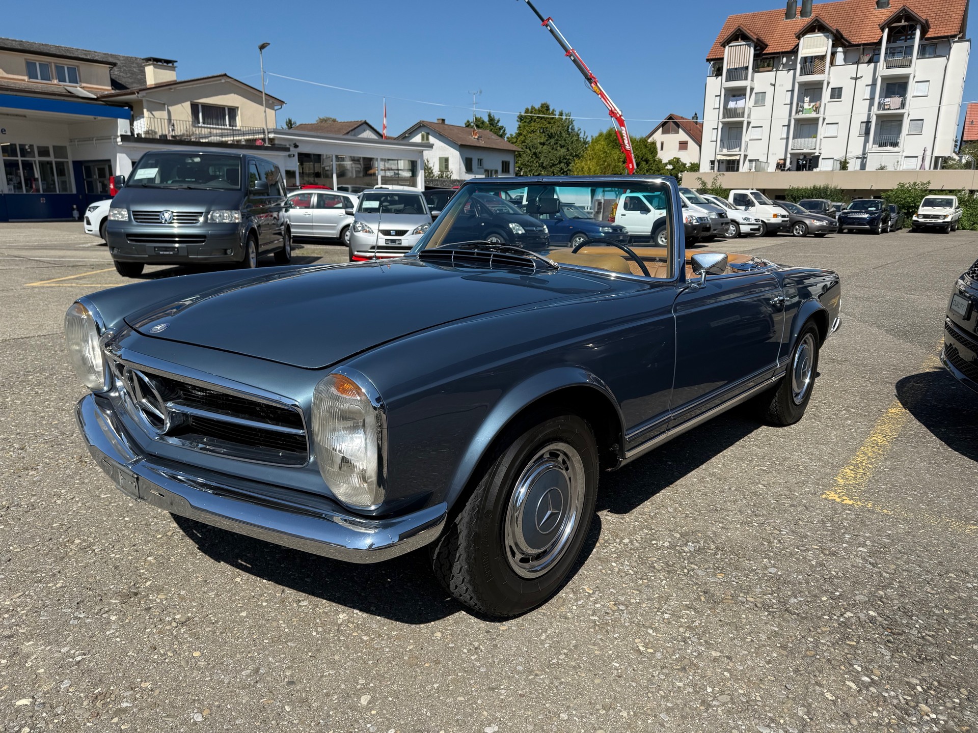 MERCEDES-BENZ SL 280 Pagode-showroom-element-2